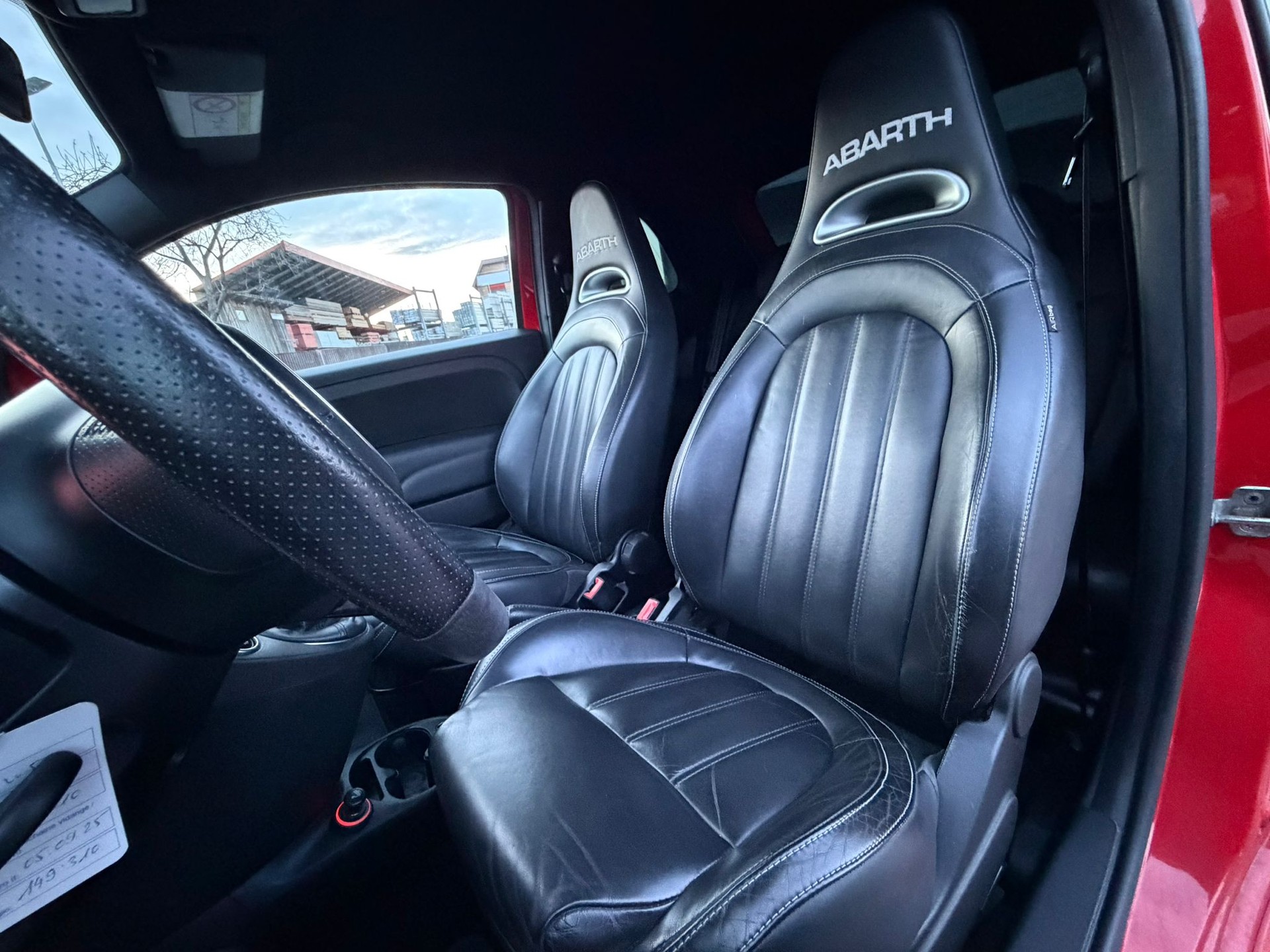 FIAT 595 1.4 16V Turbo Abarth Competition Red&Black Edition-image-4