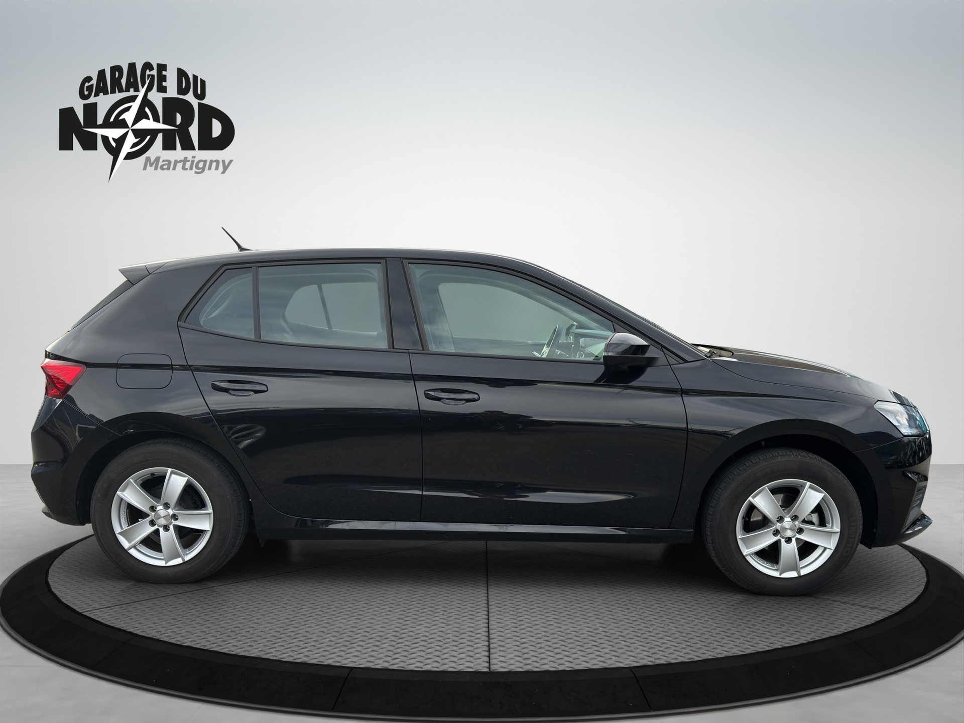 SKODA Fabia 1.0 MPI Active-image-6