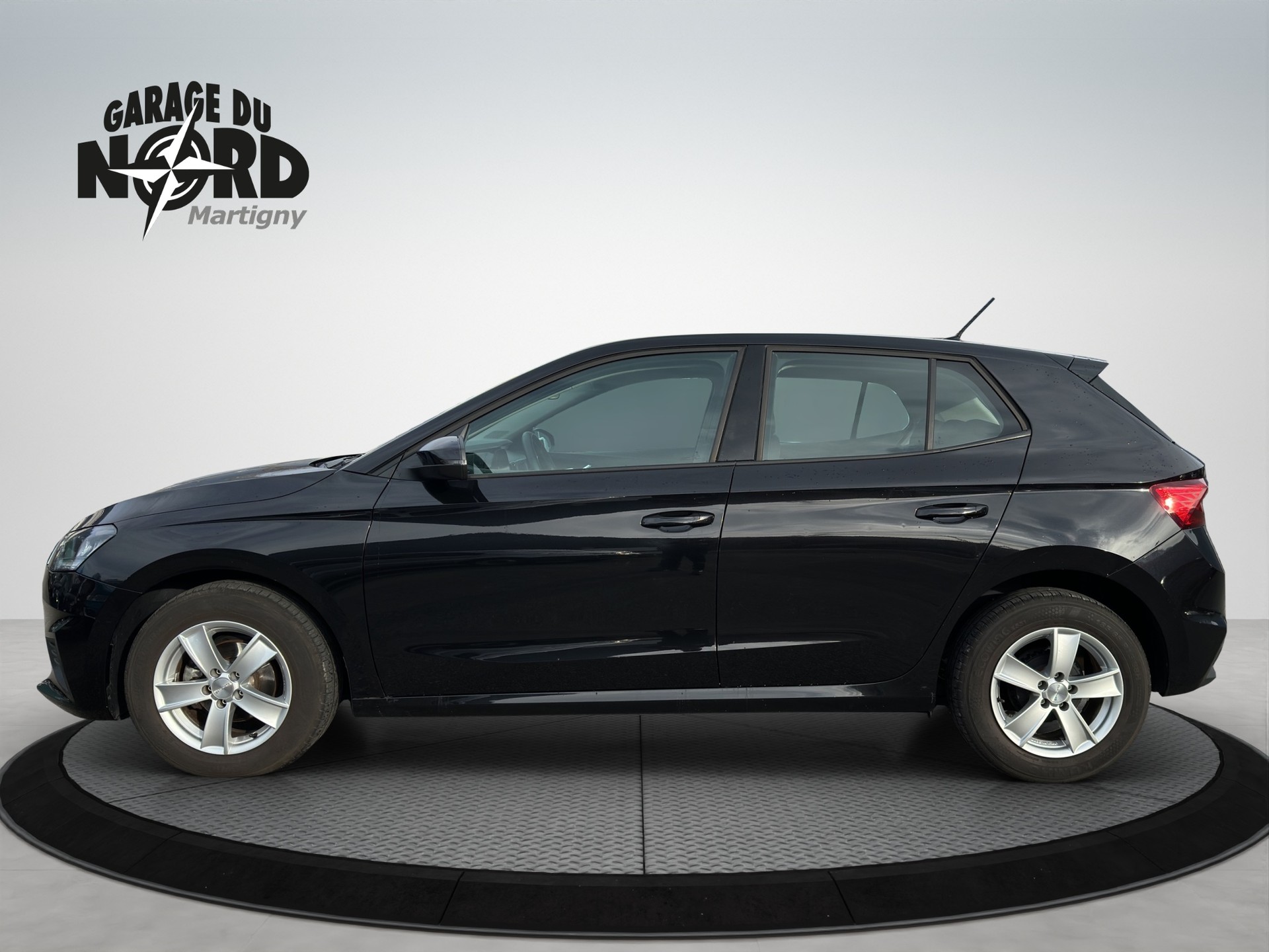 SKODA Fabia 1.0 MPI Active-image-2