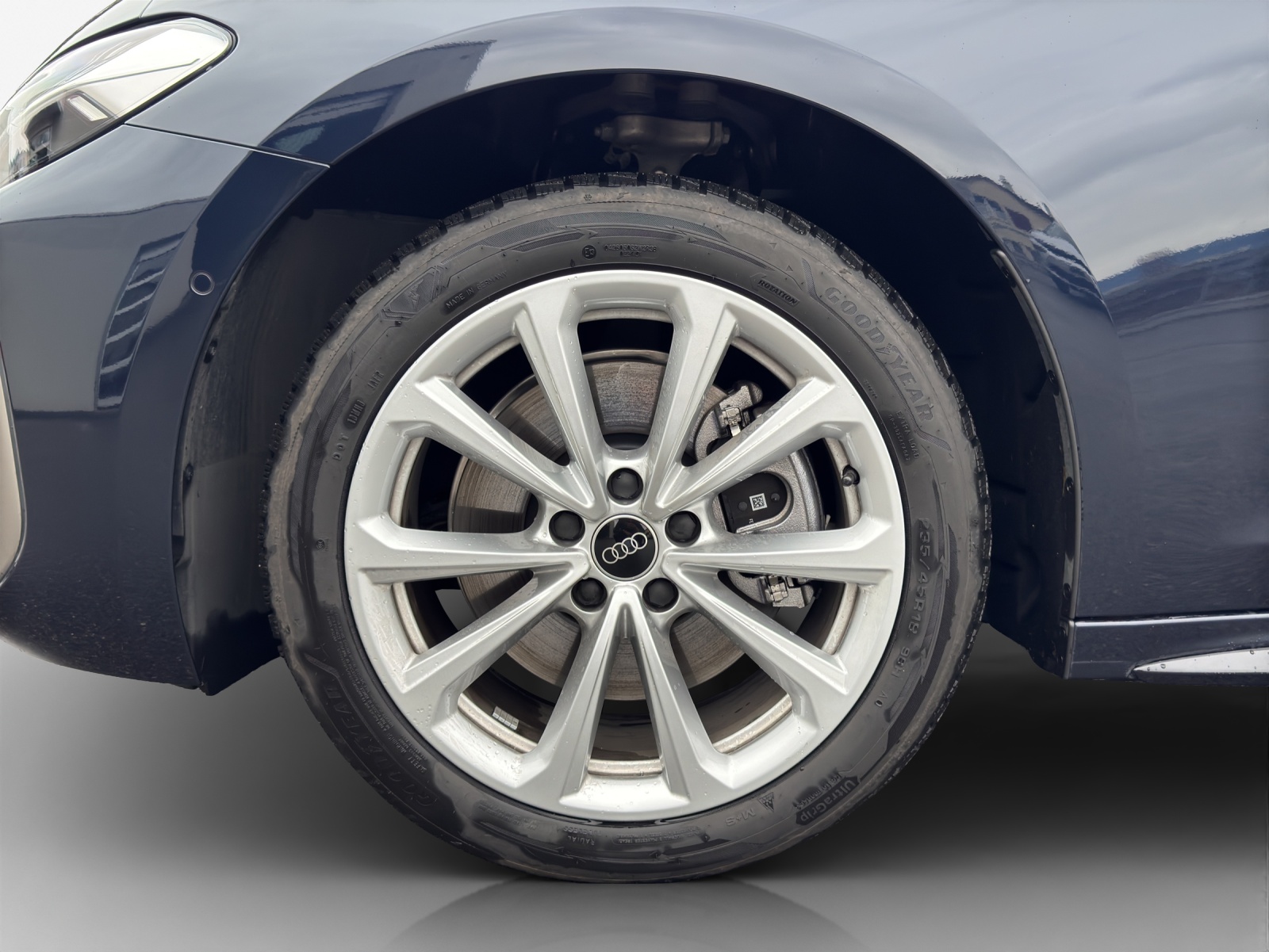 AUDI A5 Avant TDI quattro 150 kW Attraction S tronic-image-13