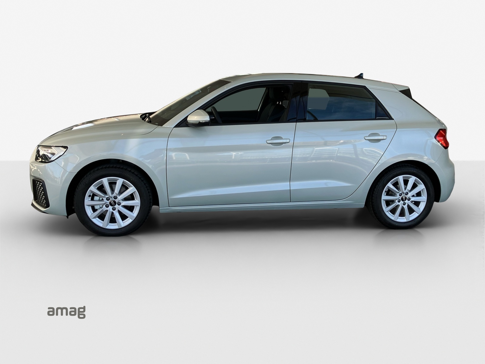 AUDI A1 Sportback 30 TFSI Attraction S-tronic-image-1