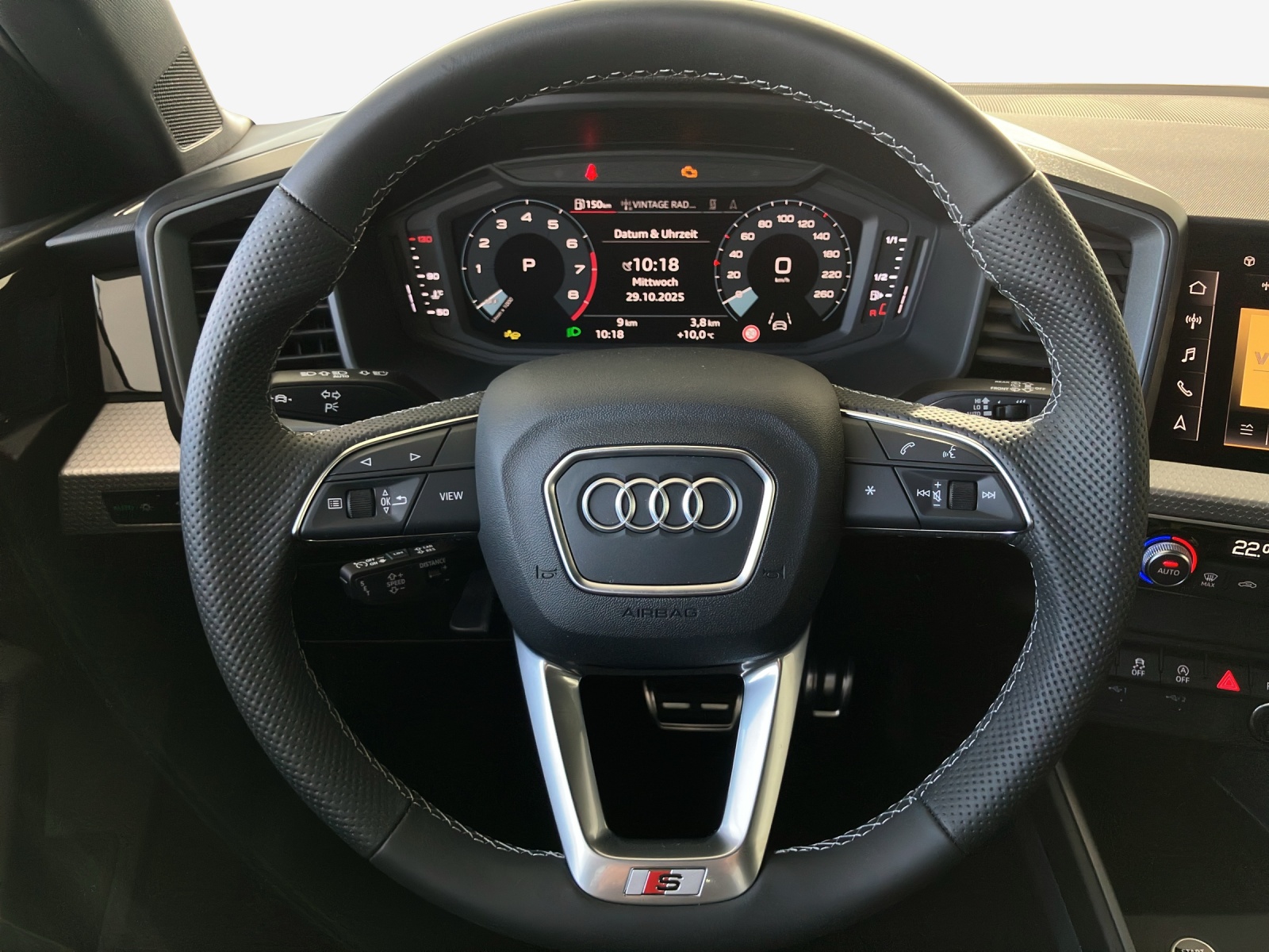 AUDI A1 Sportback 30 TFSI Attraction S-tronic-image-9