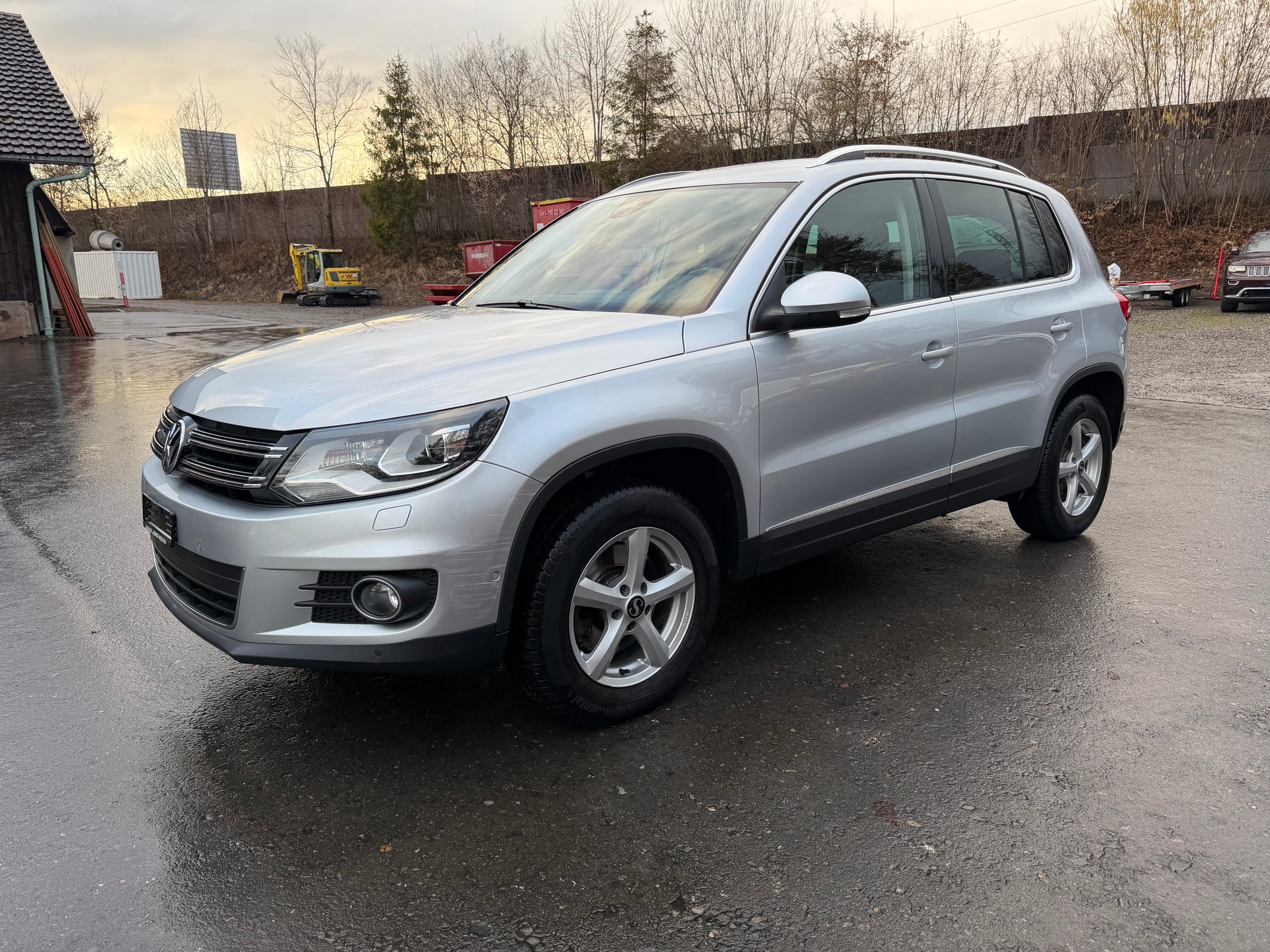 VW Tiguan 2.0 TDI BlueMotion Sport&Style 4Motion-image-1