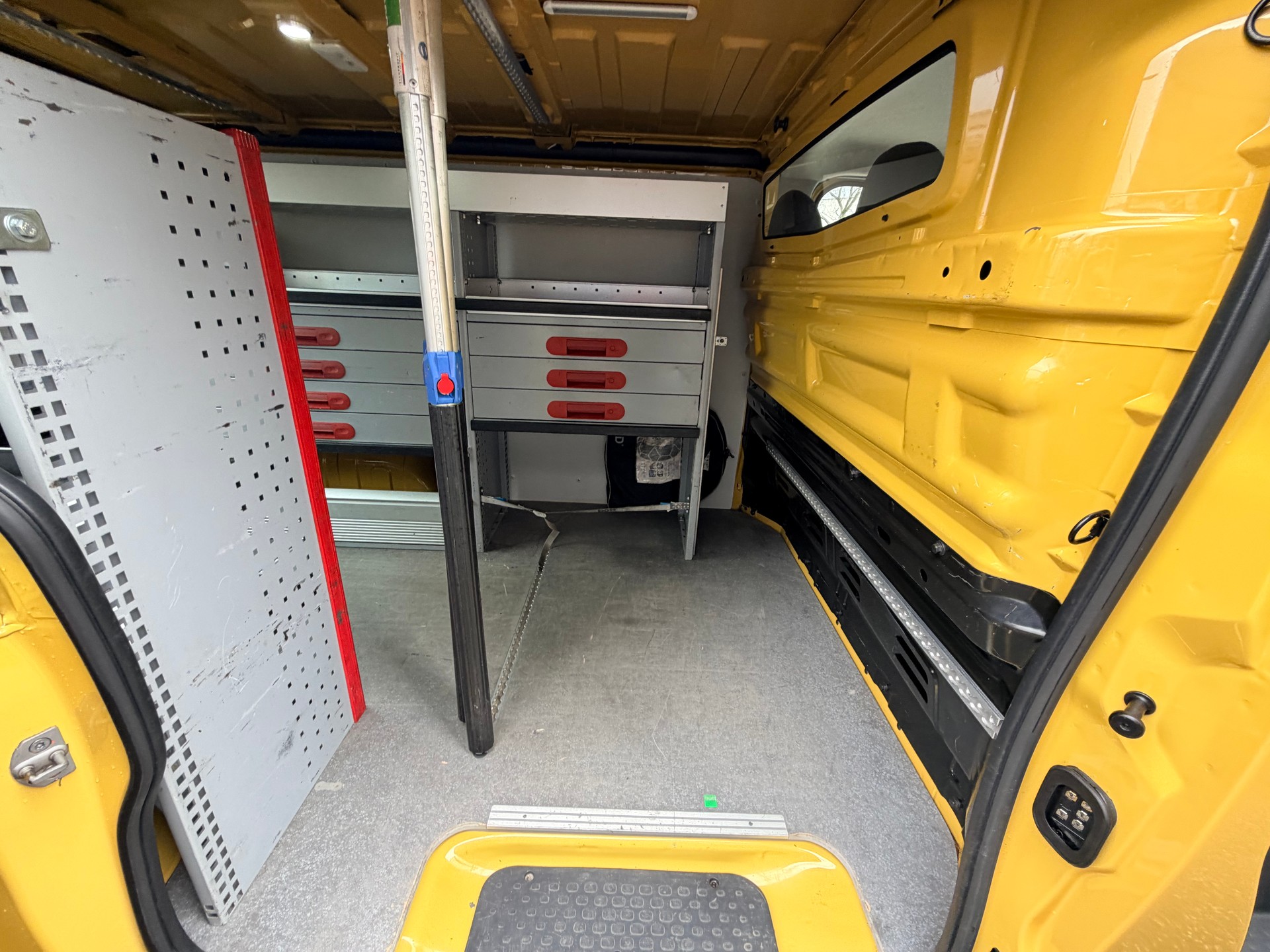 OPEL Vivaro 1.6 CDTI 2.7t L1H1-image-13