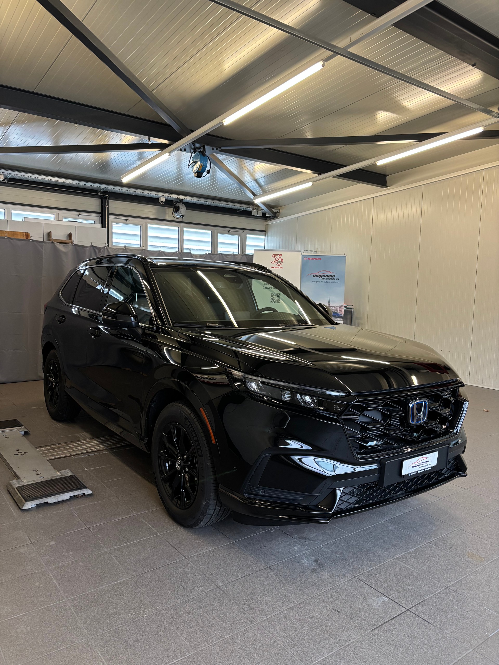 HONDA CR-V 2.0i MMD PHEV Advance 2WD Automatic-image-2