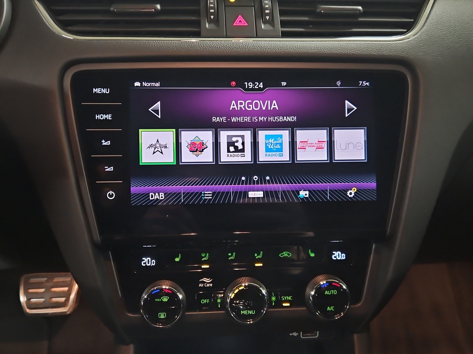 SKODA Octavia Combi 2.0 TDI RS Final Edition 4x4 DSG-image-18