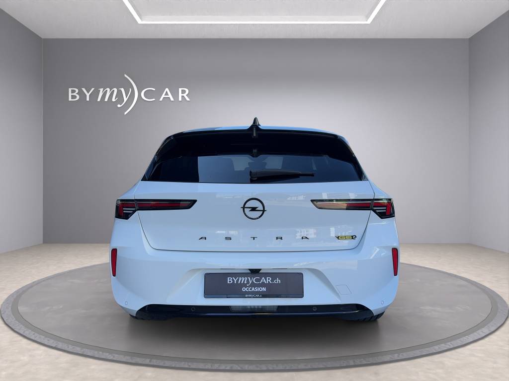 OPEL Astra 1.6 PHEV Turbo GSe A-image-3
