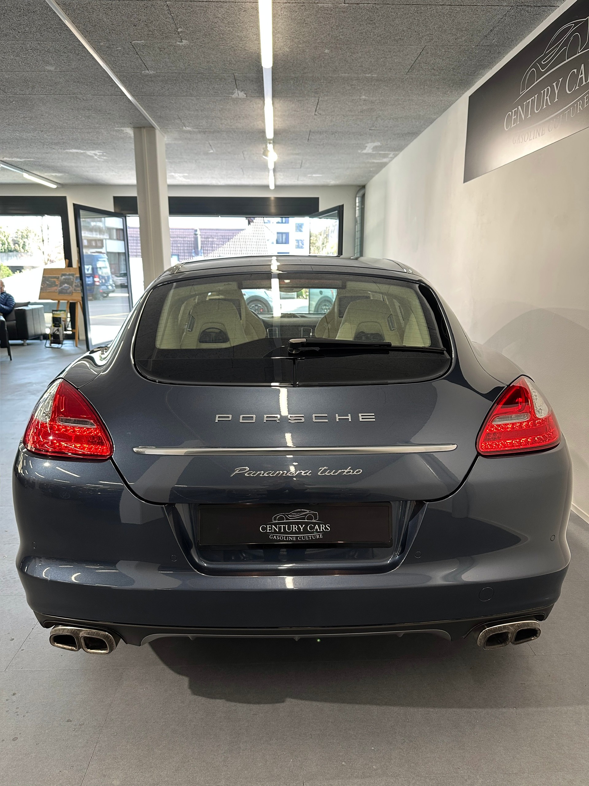 PORSCHE Panamera Turbo 4.8 PDK-image-9