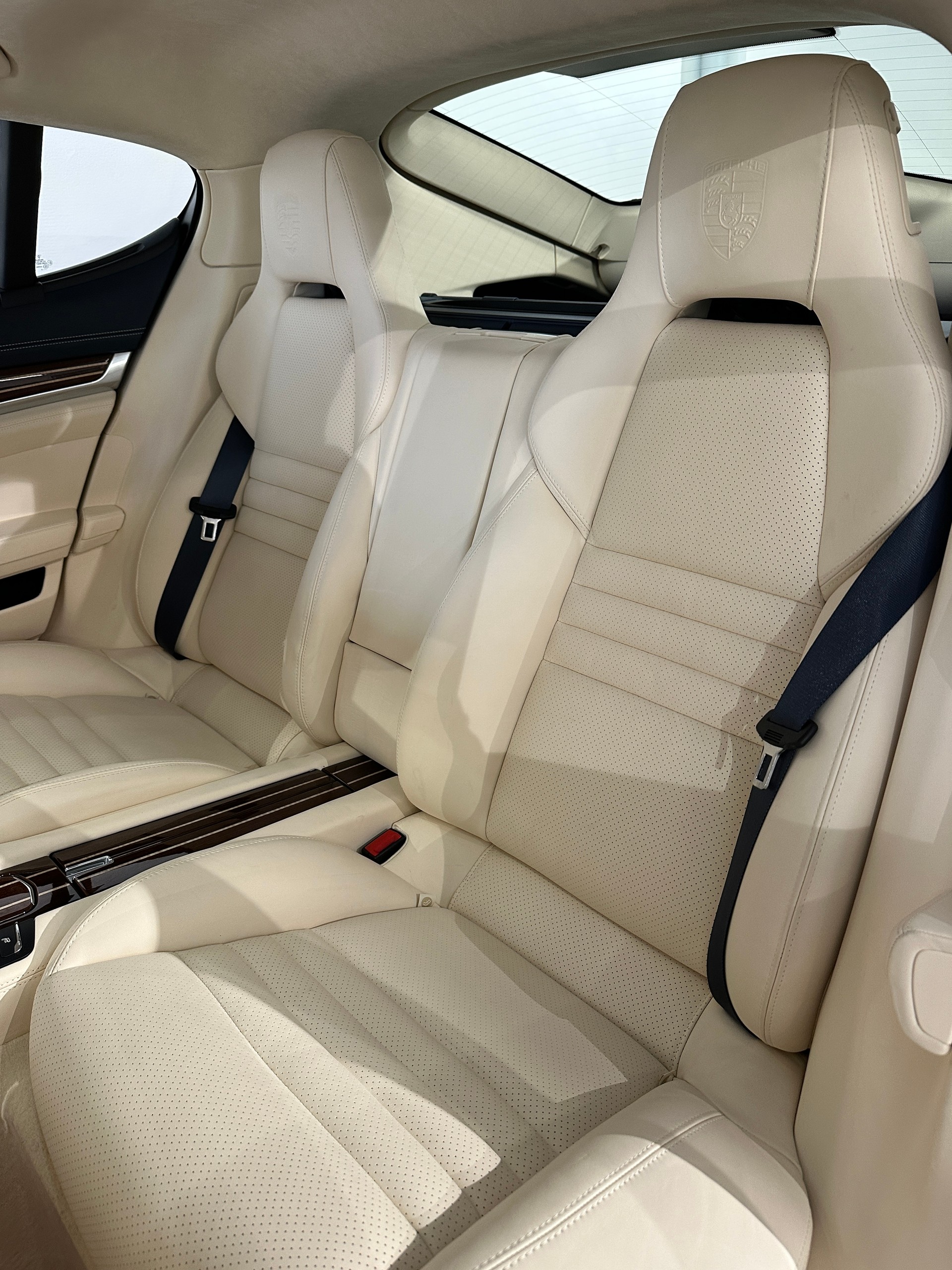 PORSCHE Panamera Turbo 4.8 PDK-image-24