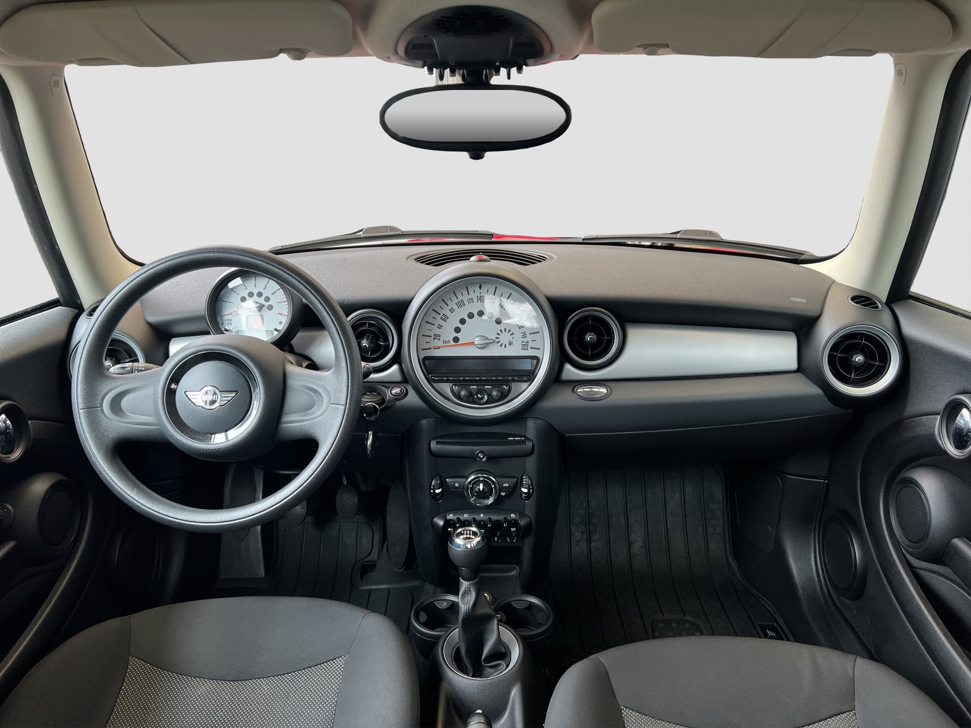 MINI Cooper-image-9