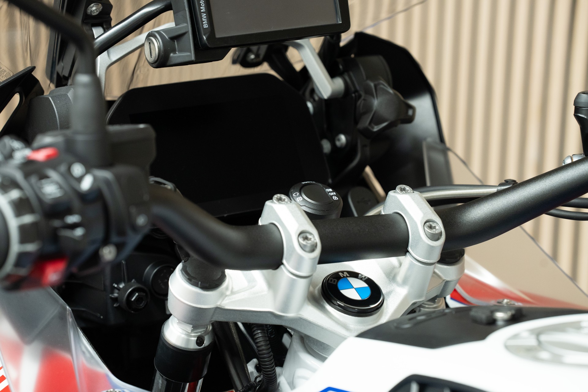 BMW R 1250 GS Adventure-showroom-element-3