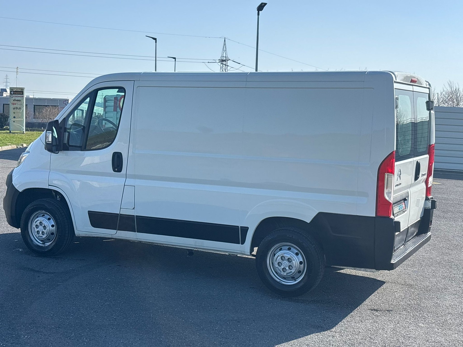 CITROEN Jumper 30 2.0 BlueHDi 110 Confort L1H1-image-3