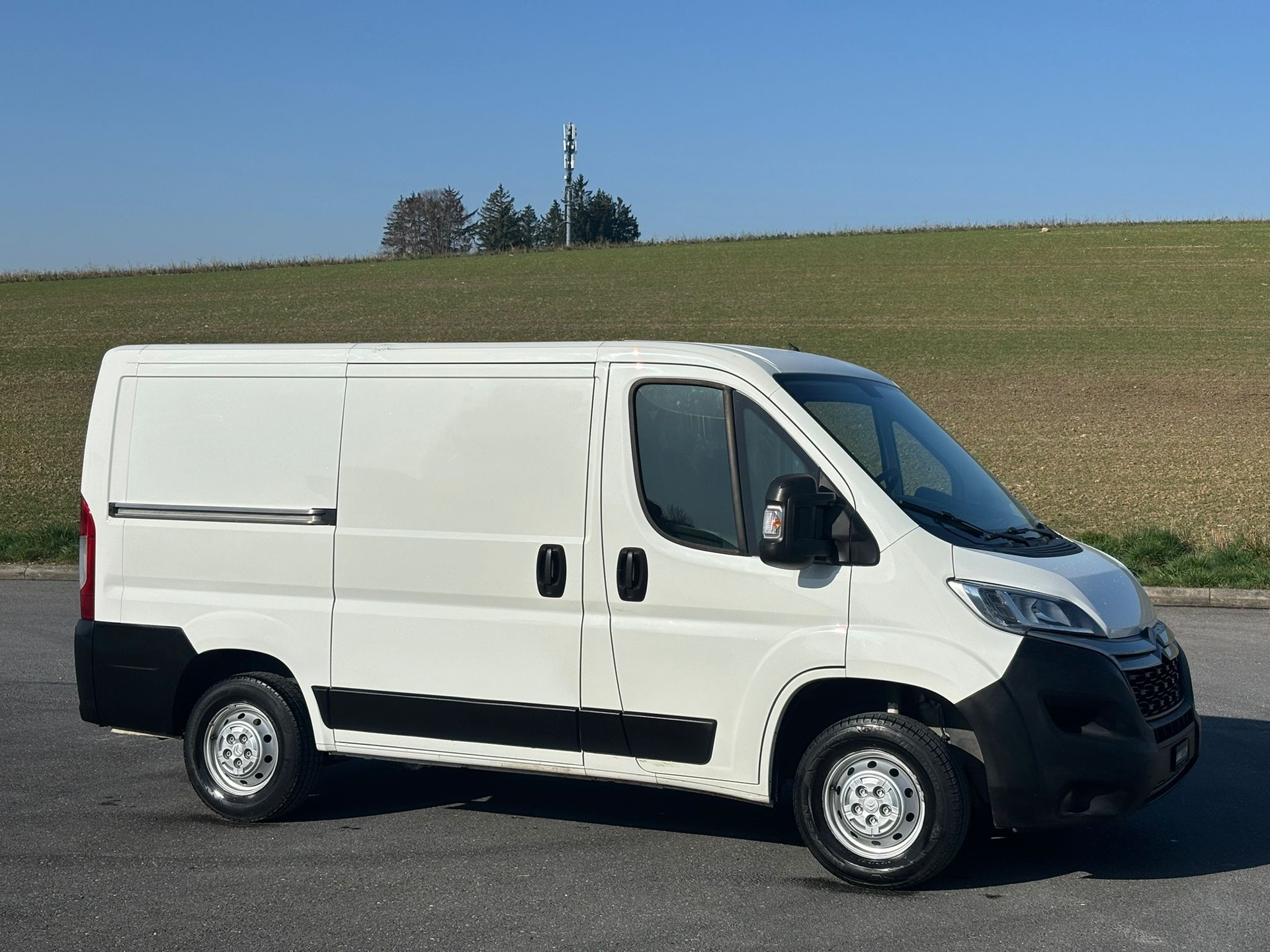 CITROEN Jumper 30 2.0 BlueHDi 110 Confort L1H1-image-6
