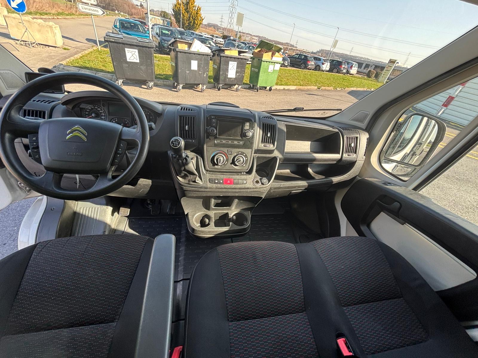 CITROEN Jumper 30 2.0 BlueHDi 110 Confort L1H1-image-26