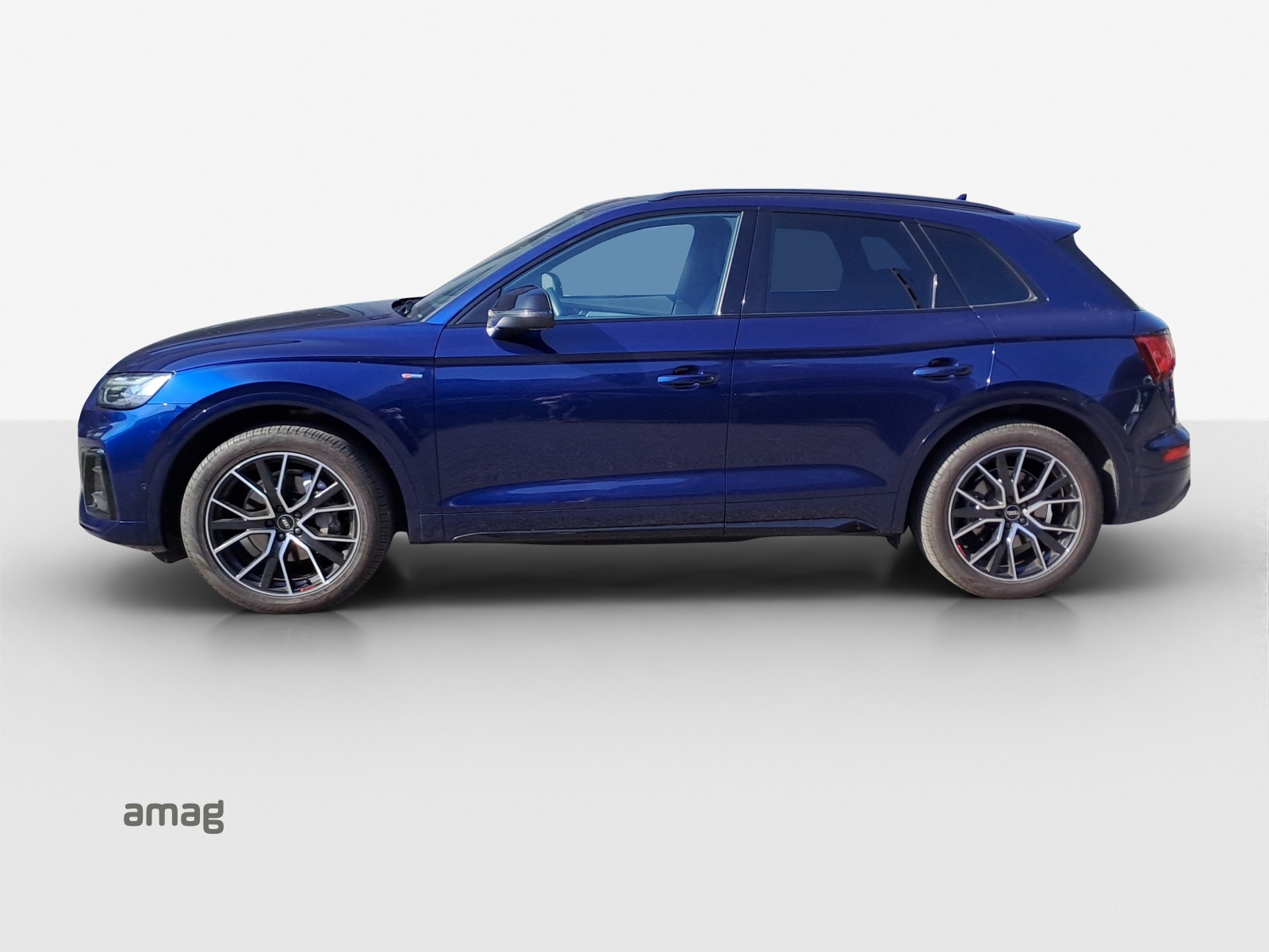 AUDI Q5 40 TDI Black Edition quattro S-tronic-image-1