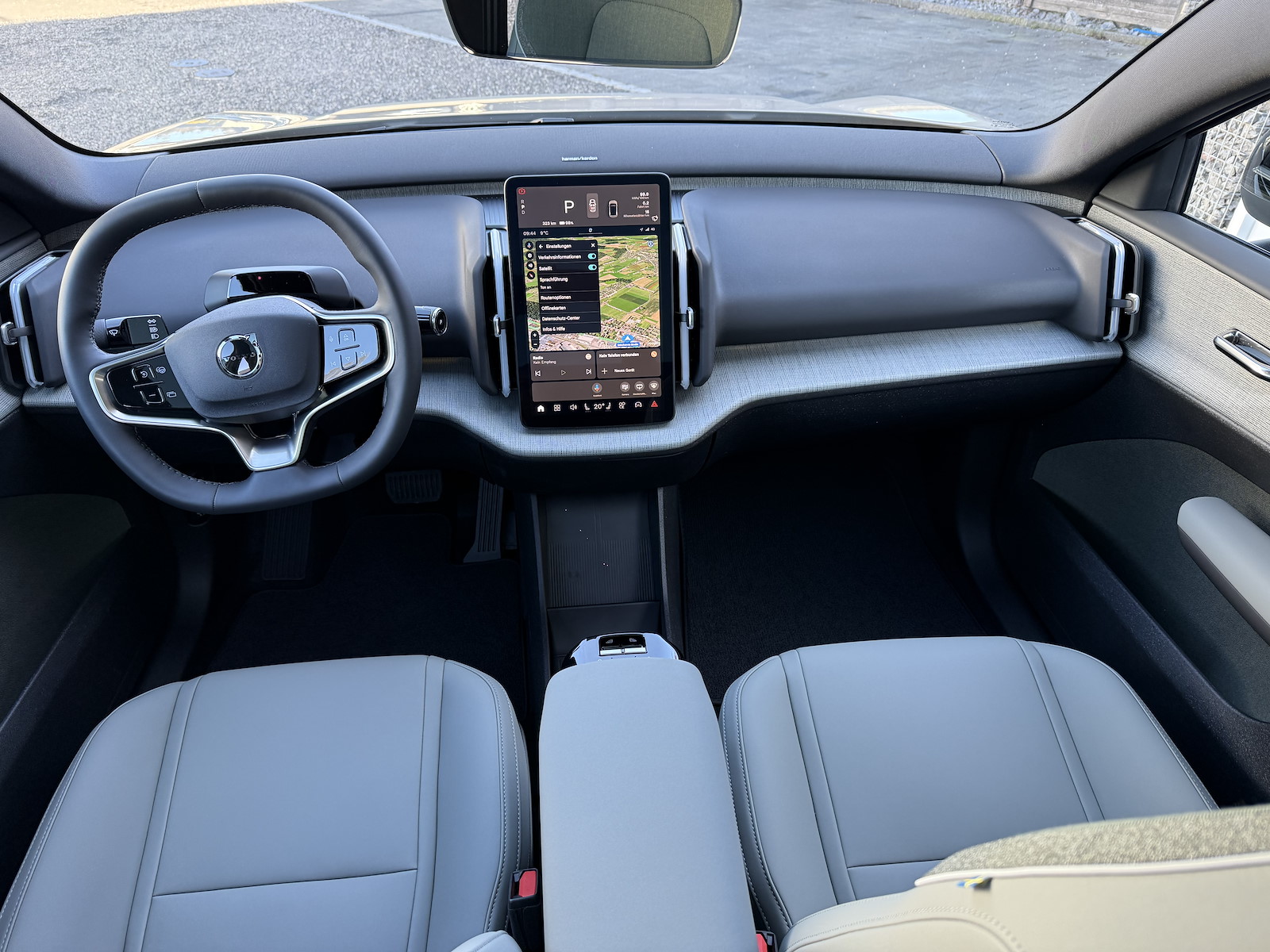 VOLVO EX 30 CC E60 Twin Performance AWD-image-9