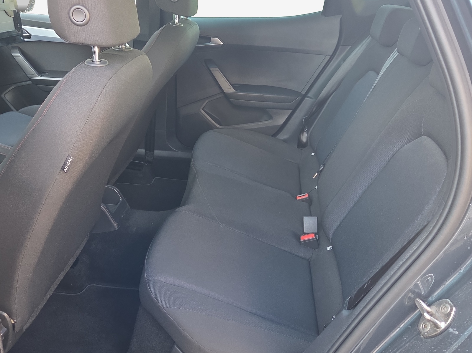 SEAT Arona 1.0 TSI Eco Hola FR DSG-image-11
