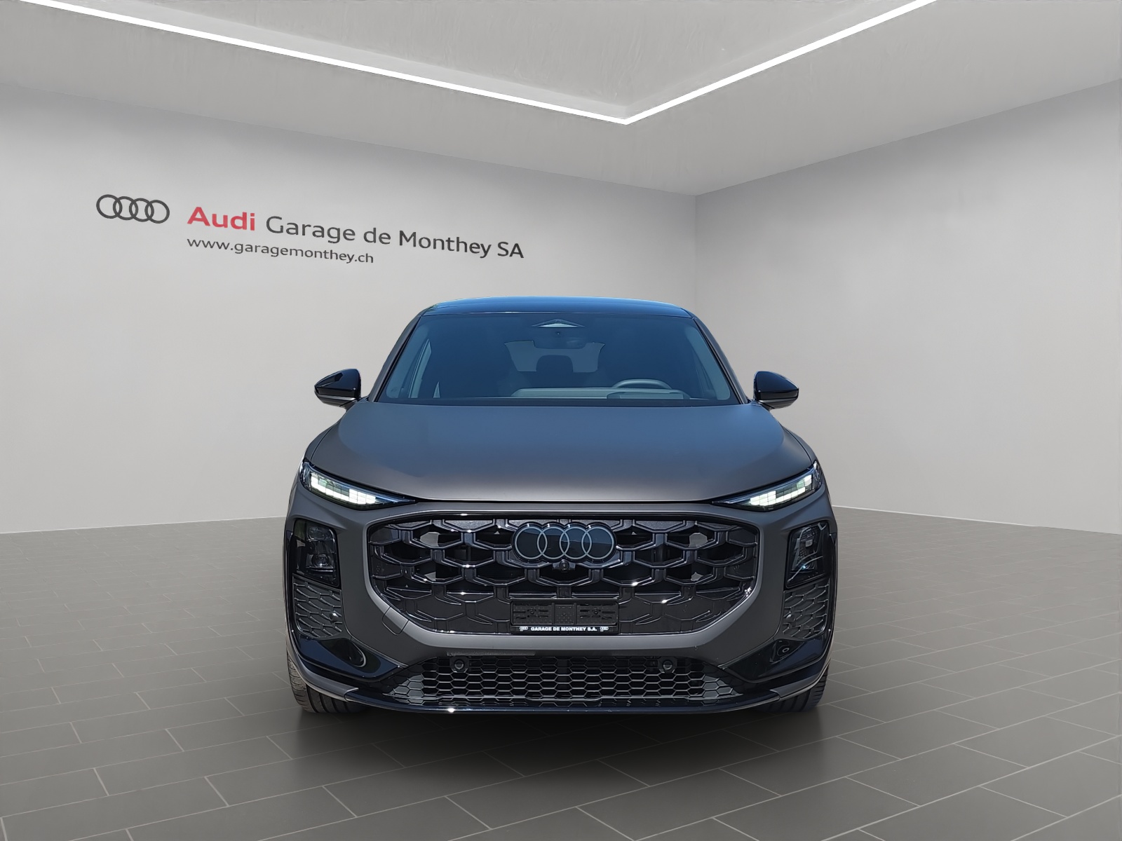 AUDI Q3 Sportback TFSI quattro 195 kW S tronic-image-1