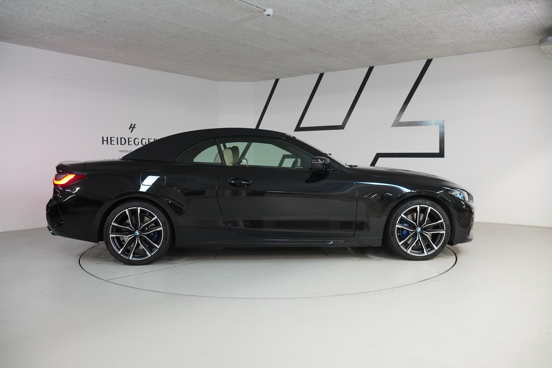 BMW M440i xDrive 48V Cabriolet Steptronic-image-7