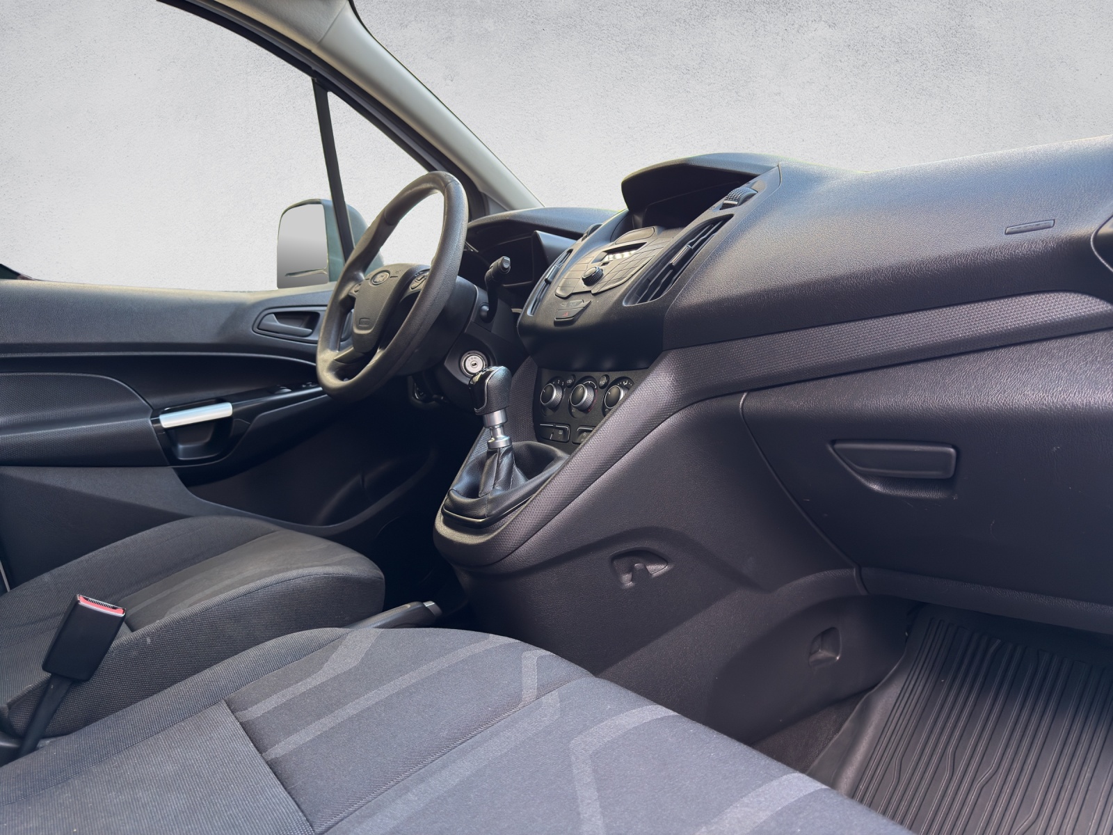 FORD Transit Connect Van T200 1.0 EcoBoost Trend-image-13