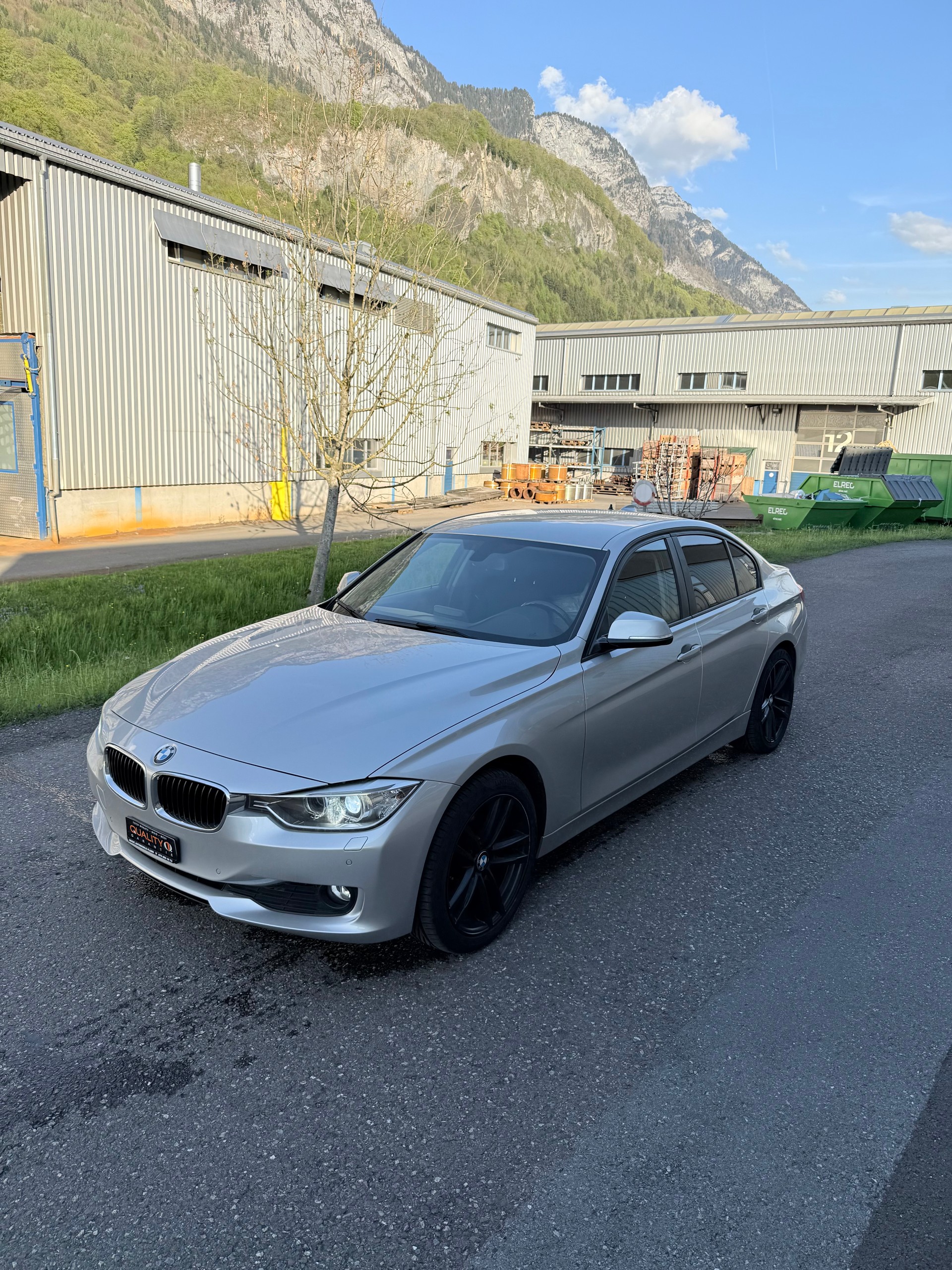 BMW 320d xDrive Steptronic-image-5