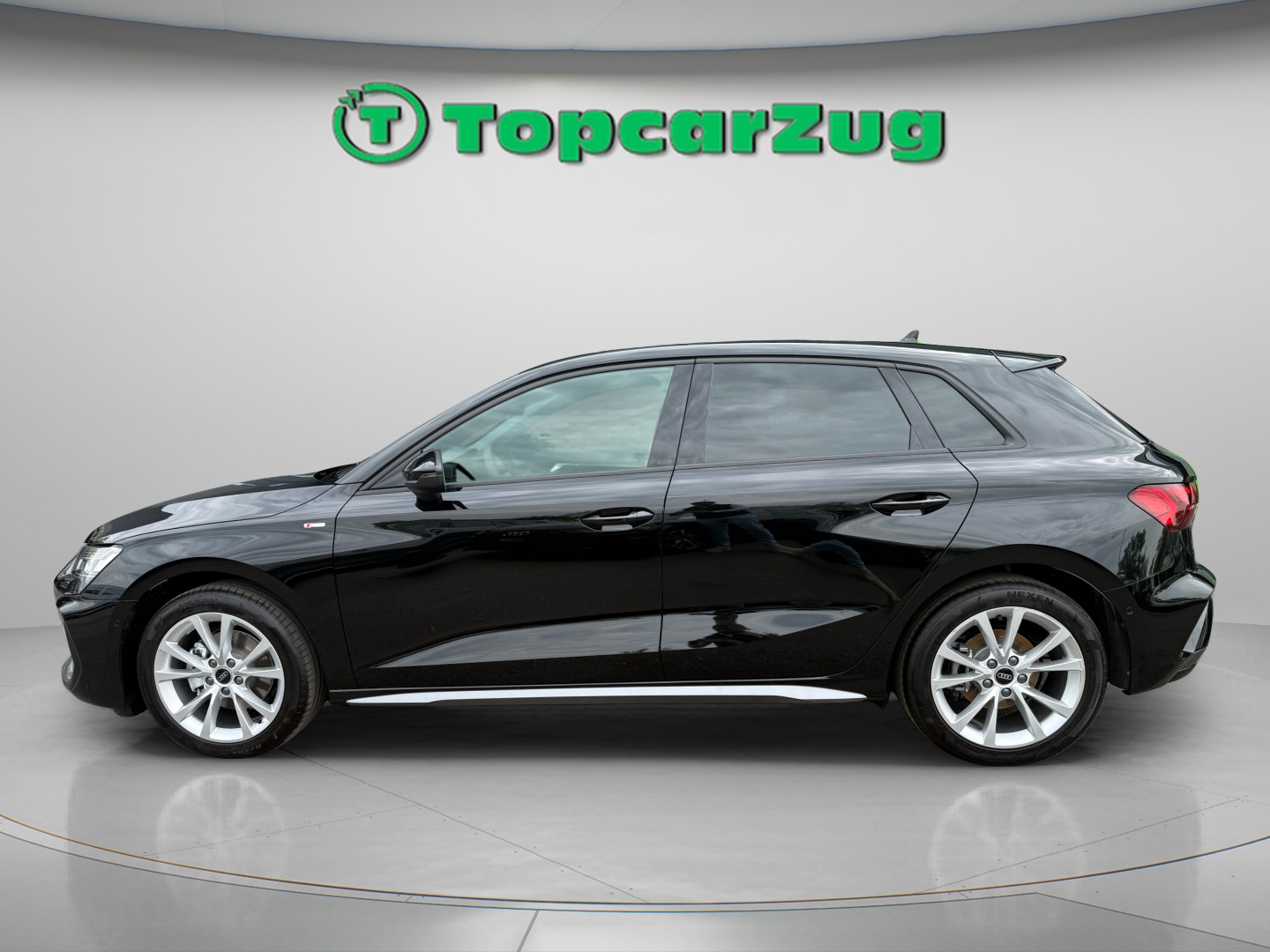 AUDI A3 Sportback TFSI 110 kW S line S tronic-image-8