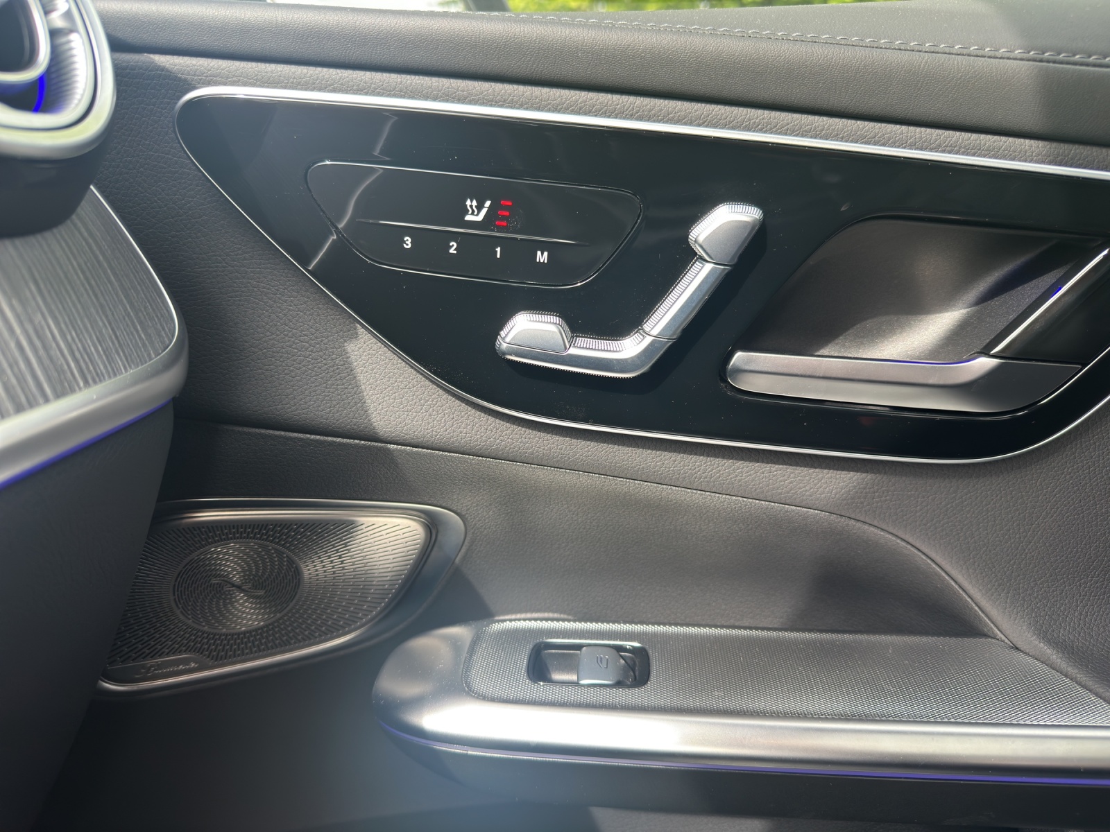 MERCEDES-BENZ GLC 300 d 4Matic AMG Line 9G-Tronic-image-15