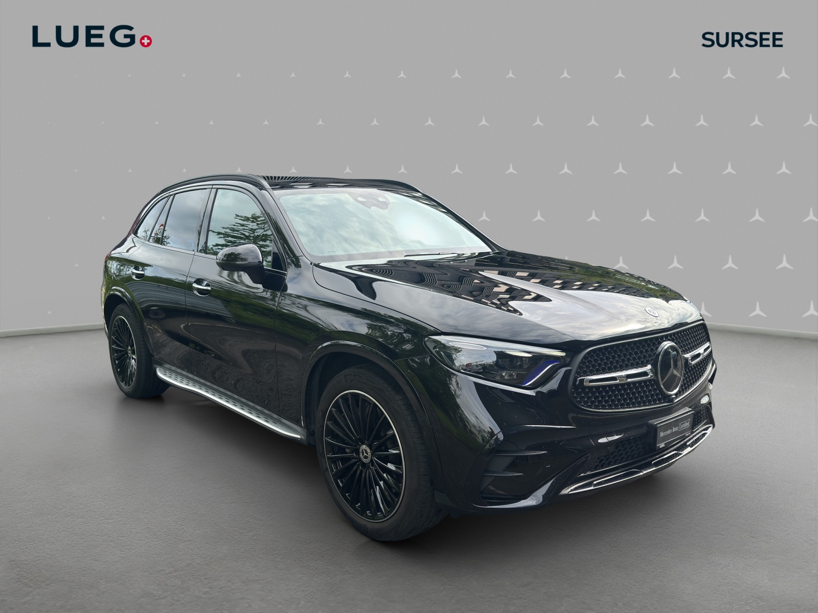MERCEDES-BENZ GLC 300 d 4Matic AMG Line 9G-Tronic-image-4