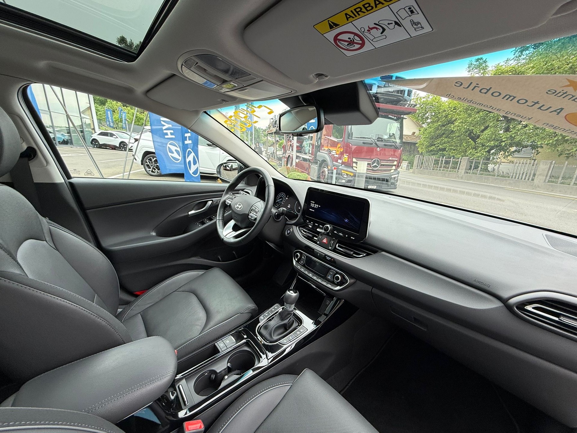 HYUNDAI i30 Wagon 1.5 T-GDi Vertex 48V MH DCT-image-12