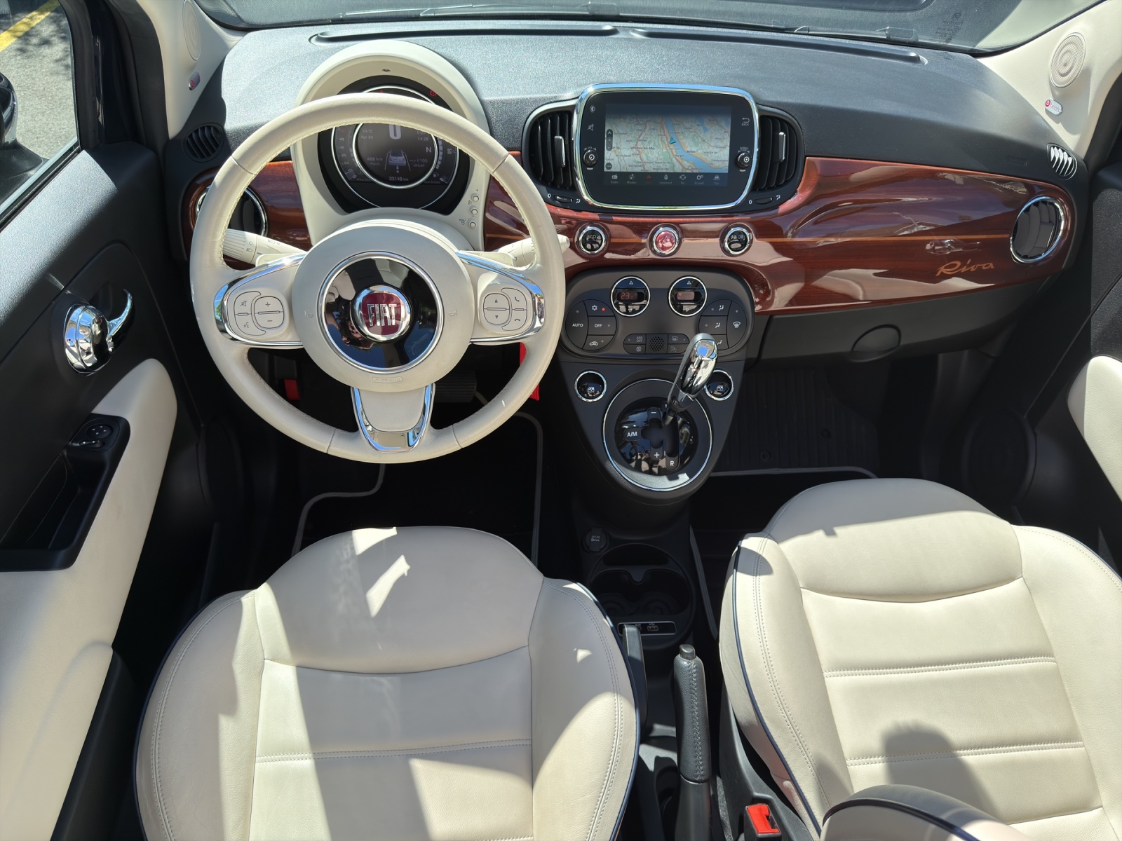 FIAT 500C 0.9 Twinair Turbo Riva-image-11