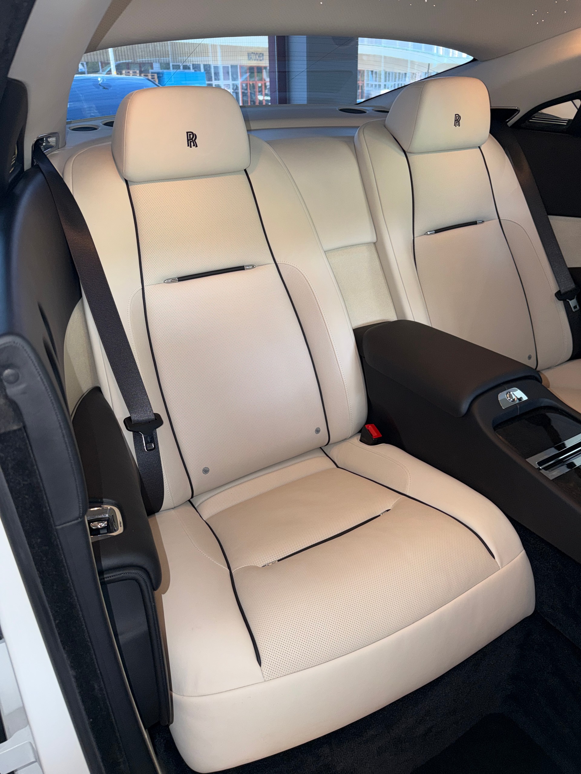 ROLLS-ROYCE Wraith 6.6 V12-image-15