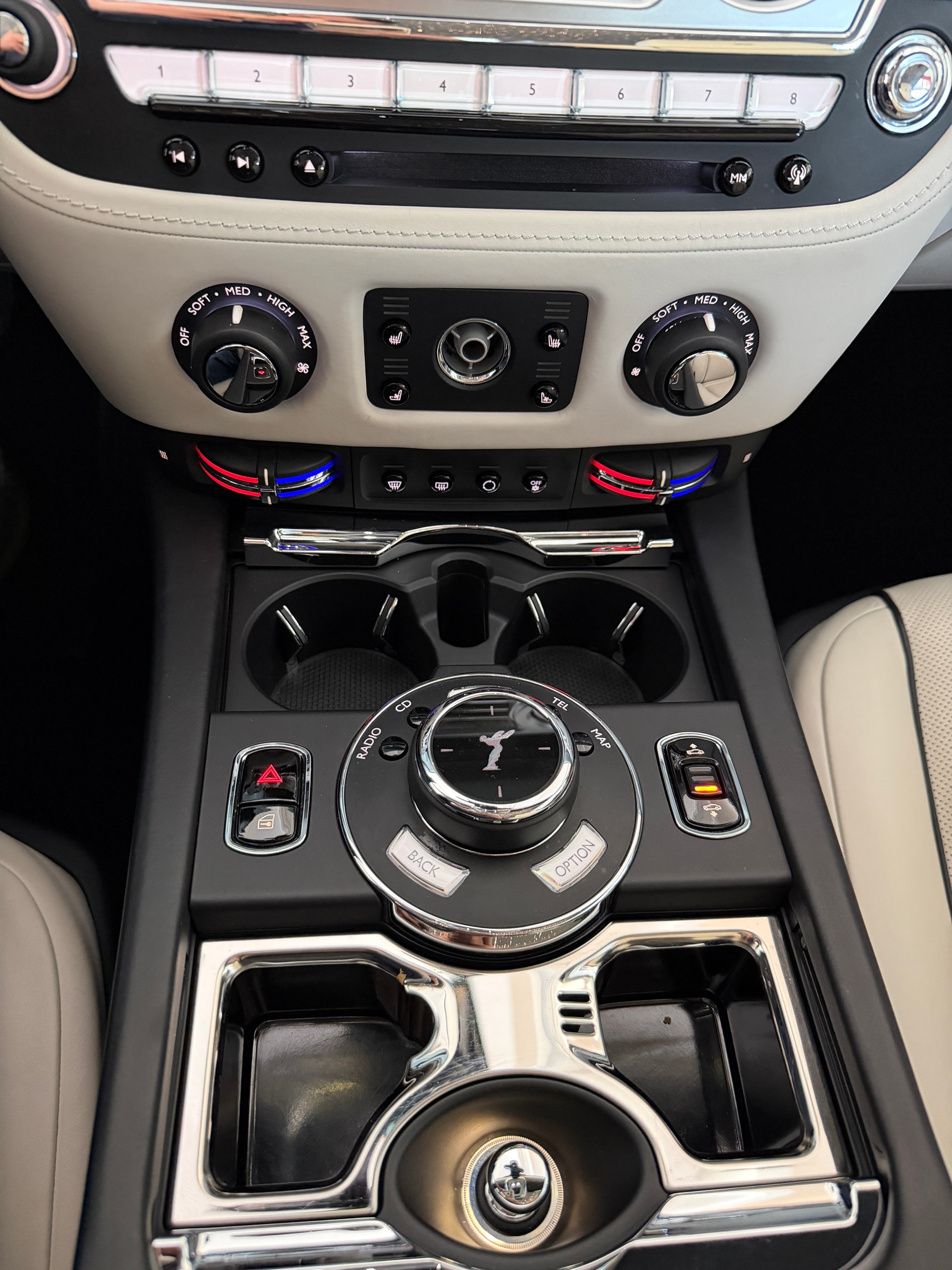 ROLLS-ROYCE Wraith 6.6 V12-image-20