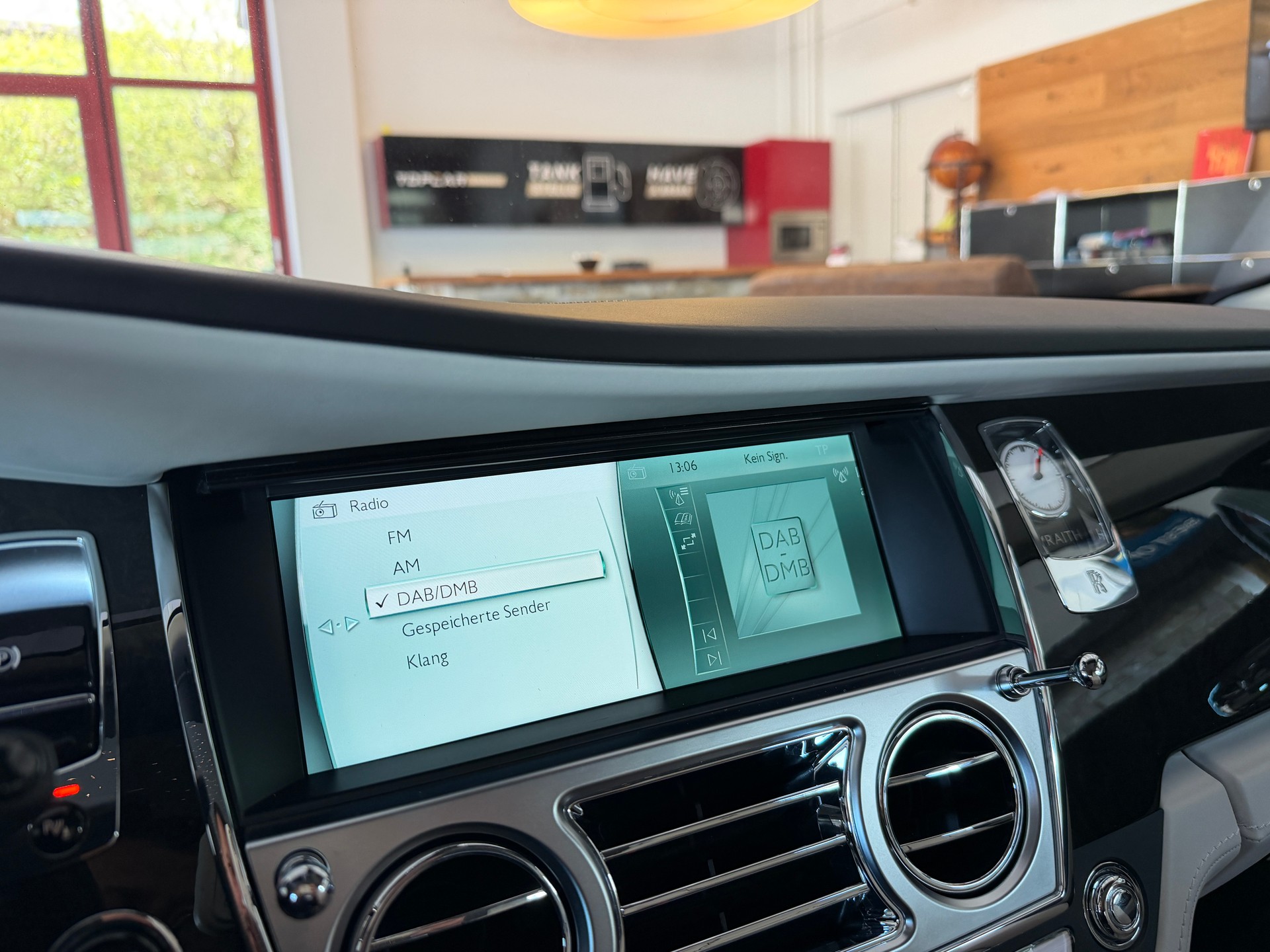 ROLLS-ROYCE Wraith 6.6 V12-image-25