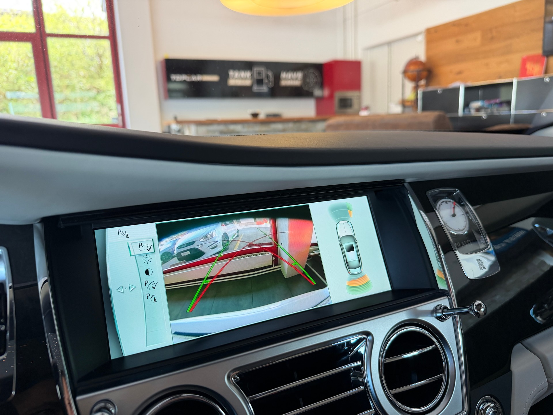 ROLLS-ROYCE Wraith 6.6 V12-image-24