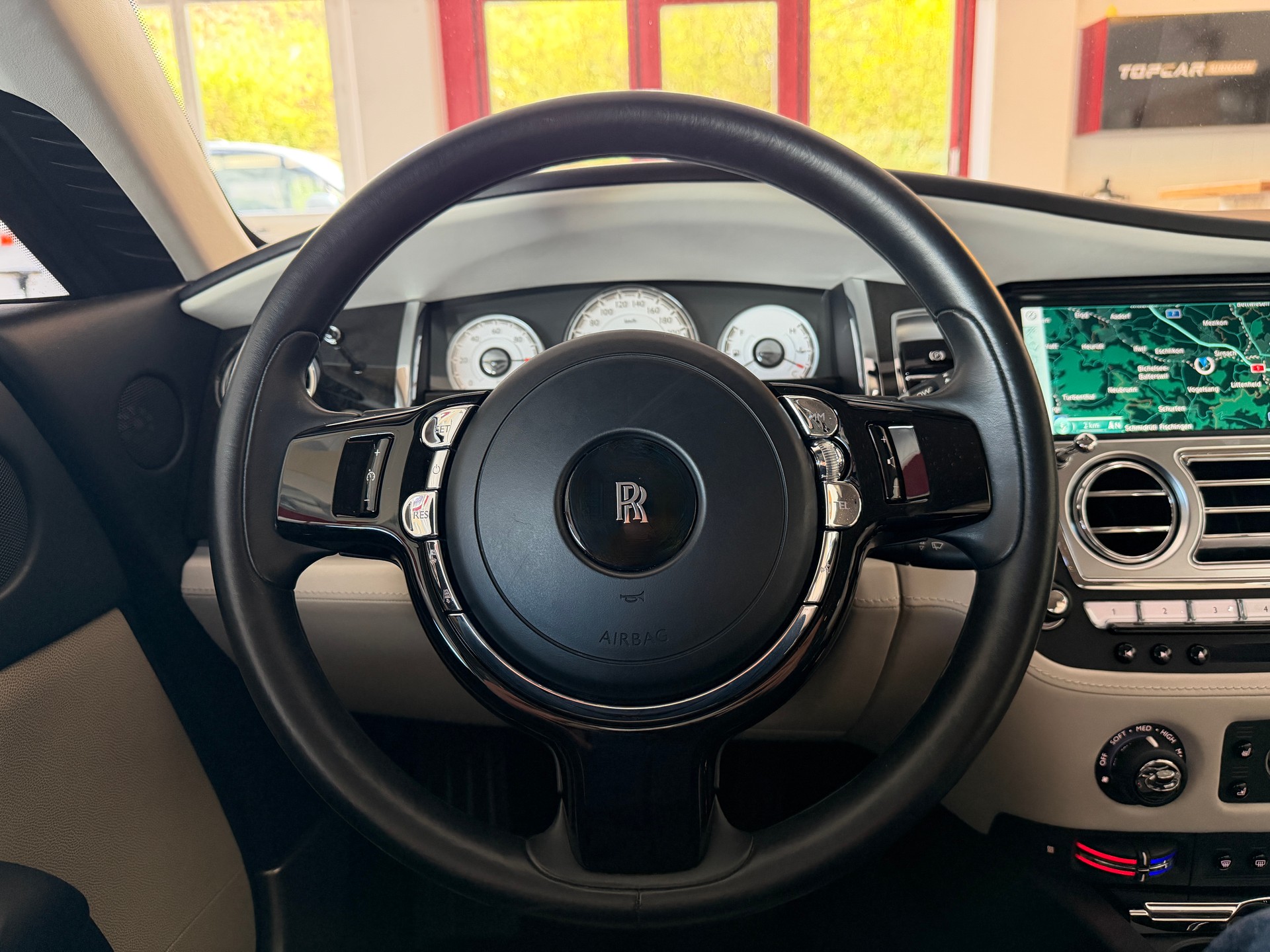 ROLLS-ROYCE Wraith 6.6 V12-image-18