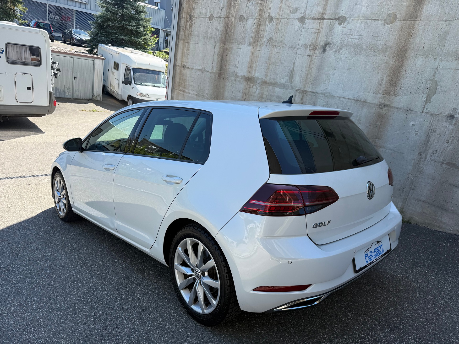 VW Golf 1.5 TSI EVO Highline DSG-image-2