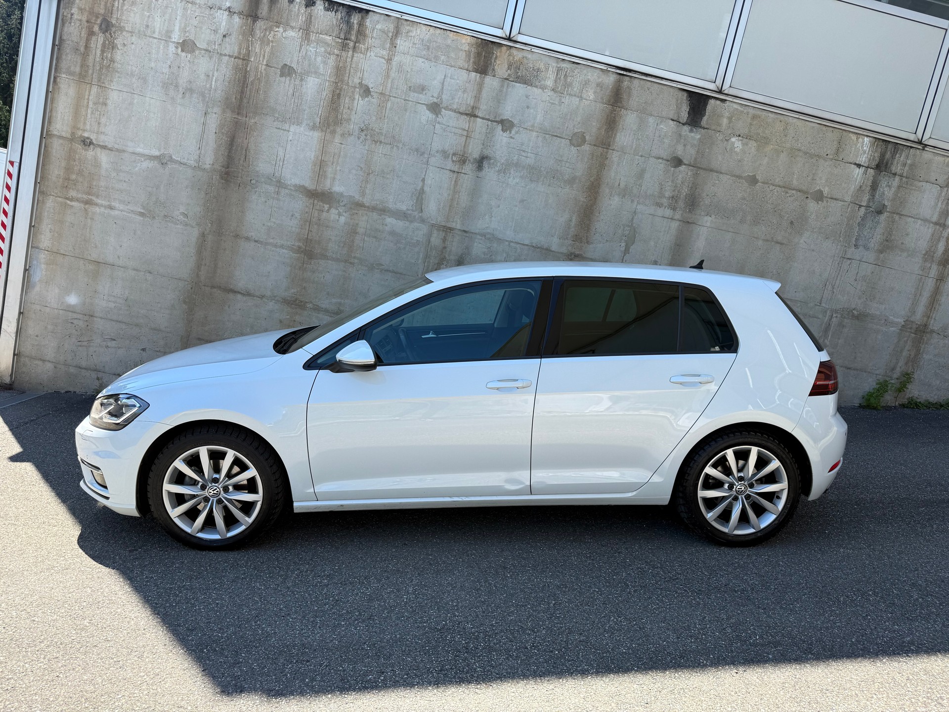 VW Golf 1.5 TSI EVO Highline DSG-image-1