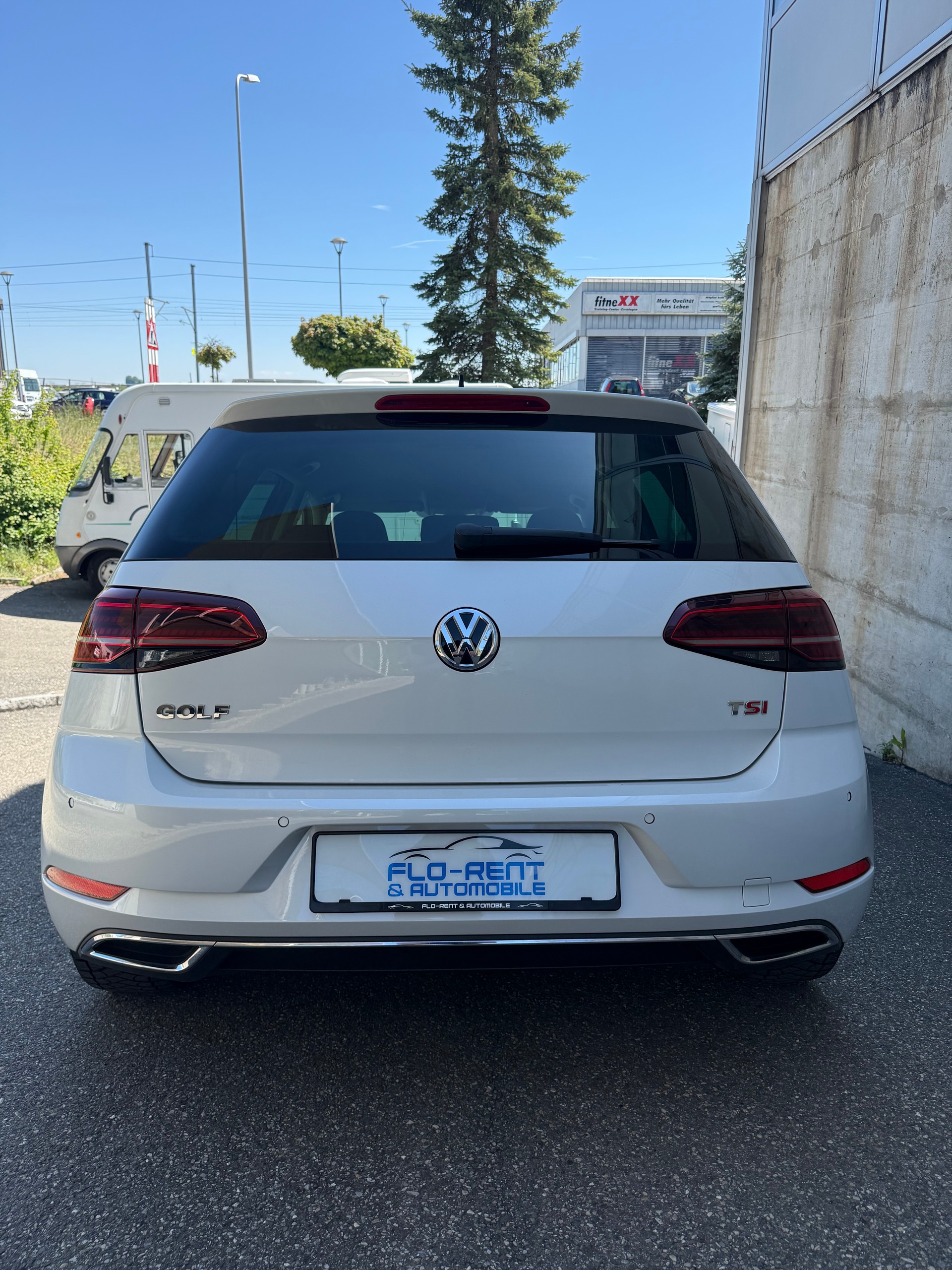 VW Golf 1.5 TSI EVO Highline DSG-image-3