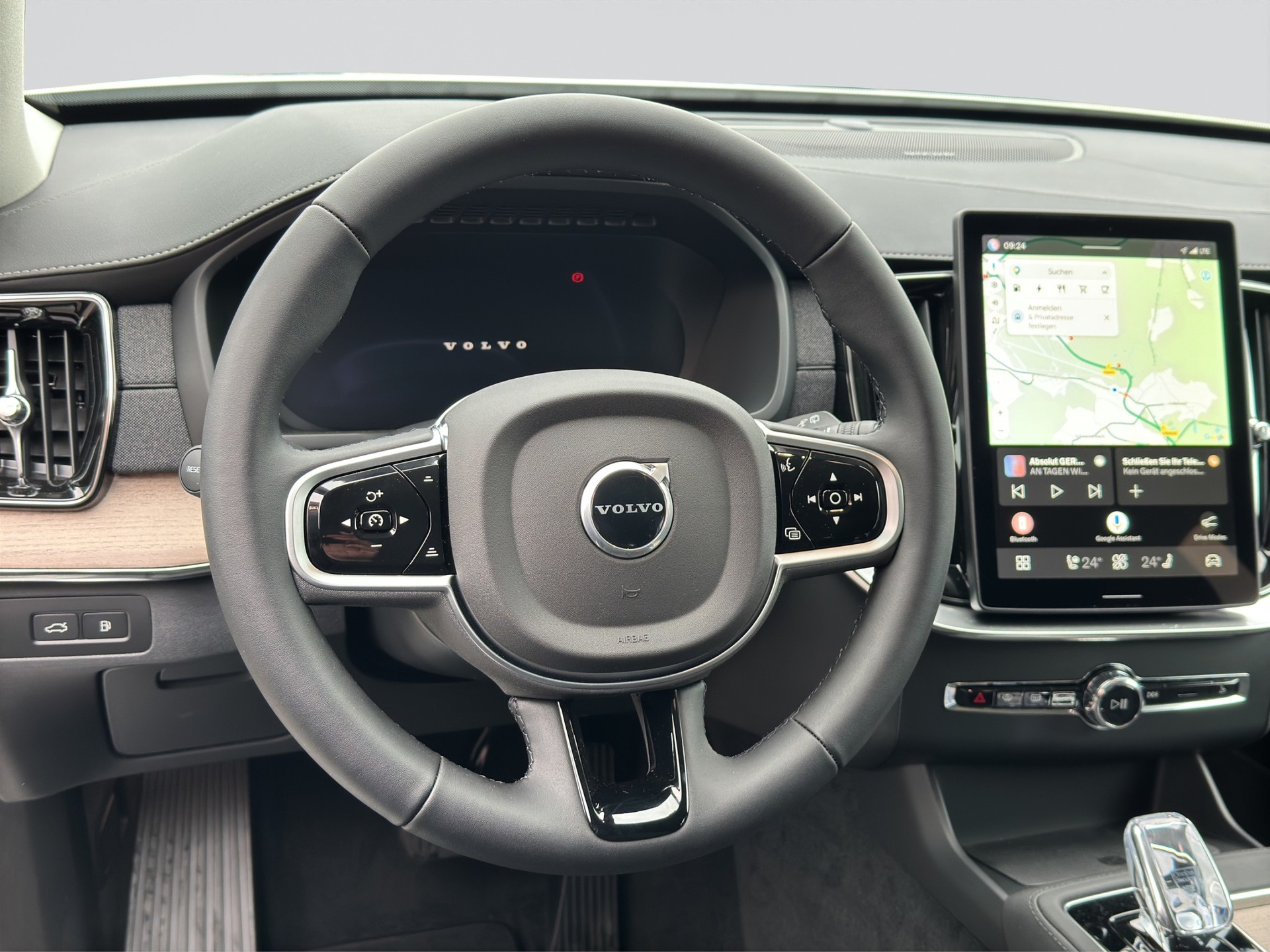 VOLVO XC90 T8 eAWD 7Pl. Plus Dark PluginHybrid Geartronic-image-11