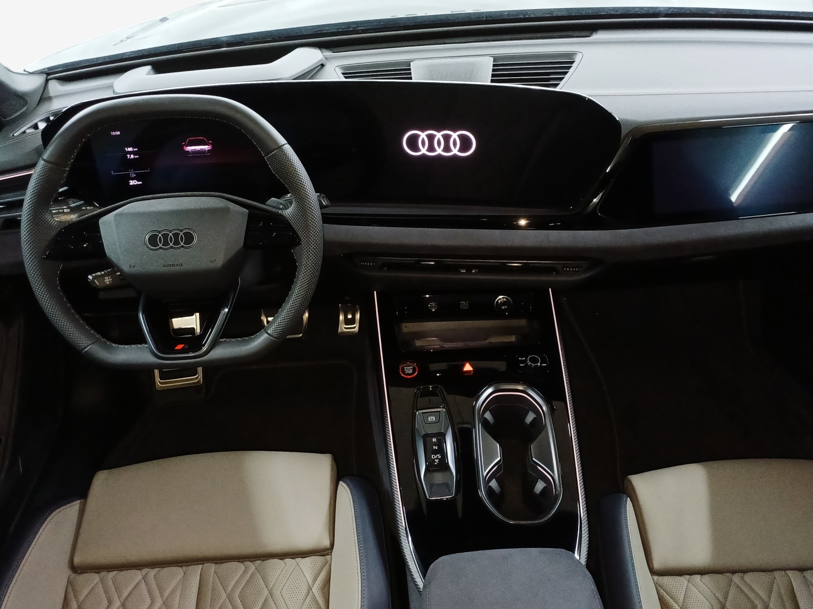 AUDI A6 Avant TFSI quattro 270 kW S tronic-image-8