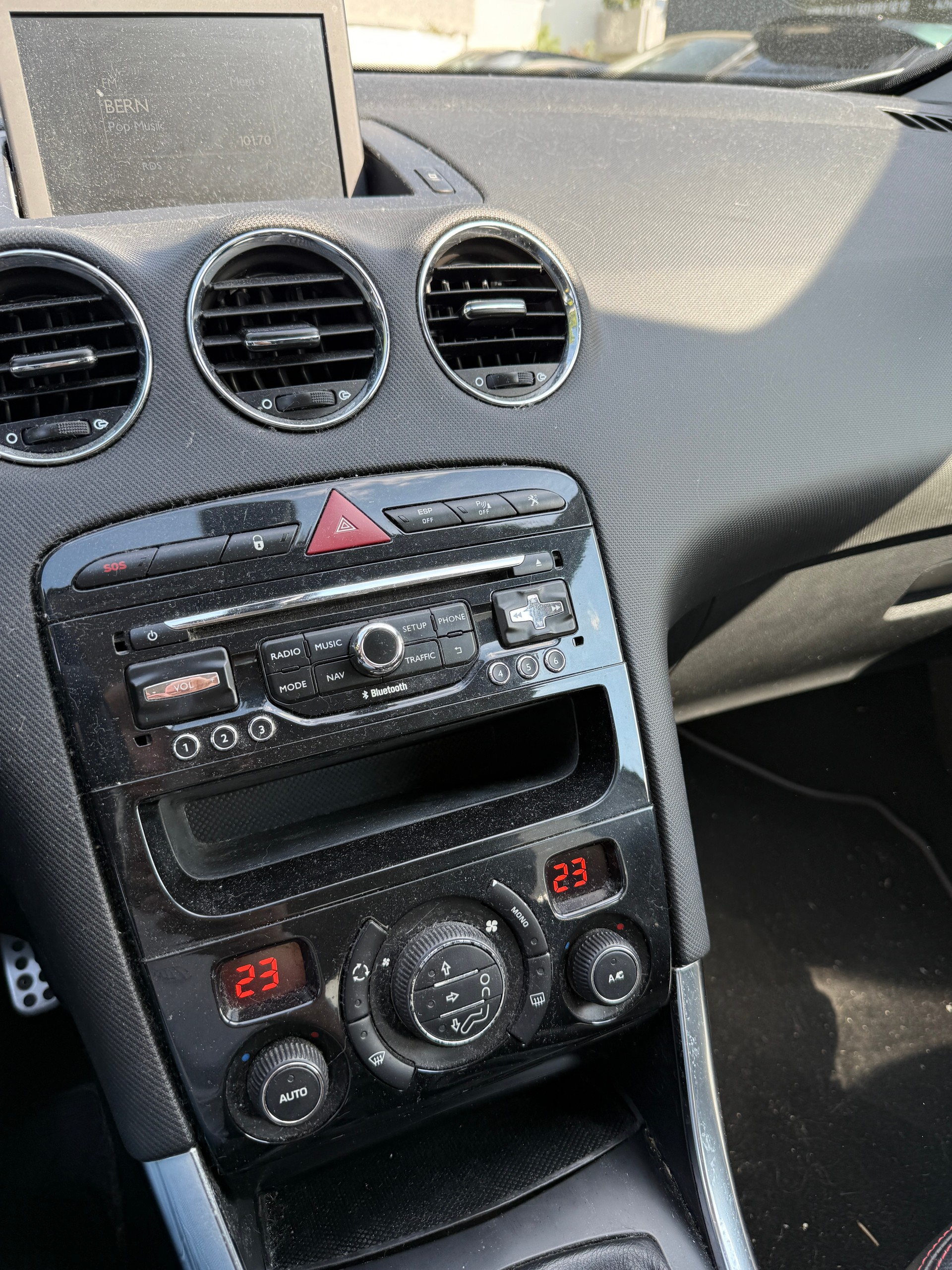 PEUGEOT 308 1.6 16V T GTi-image-7