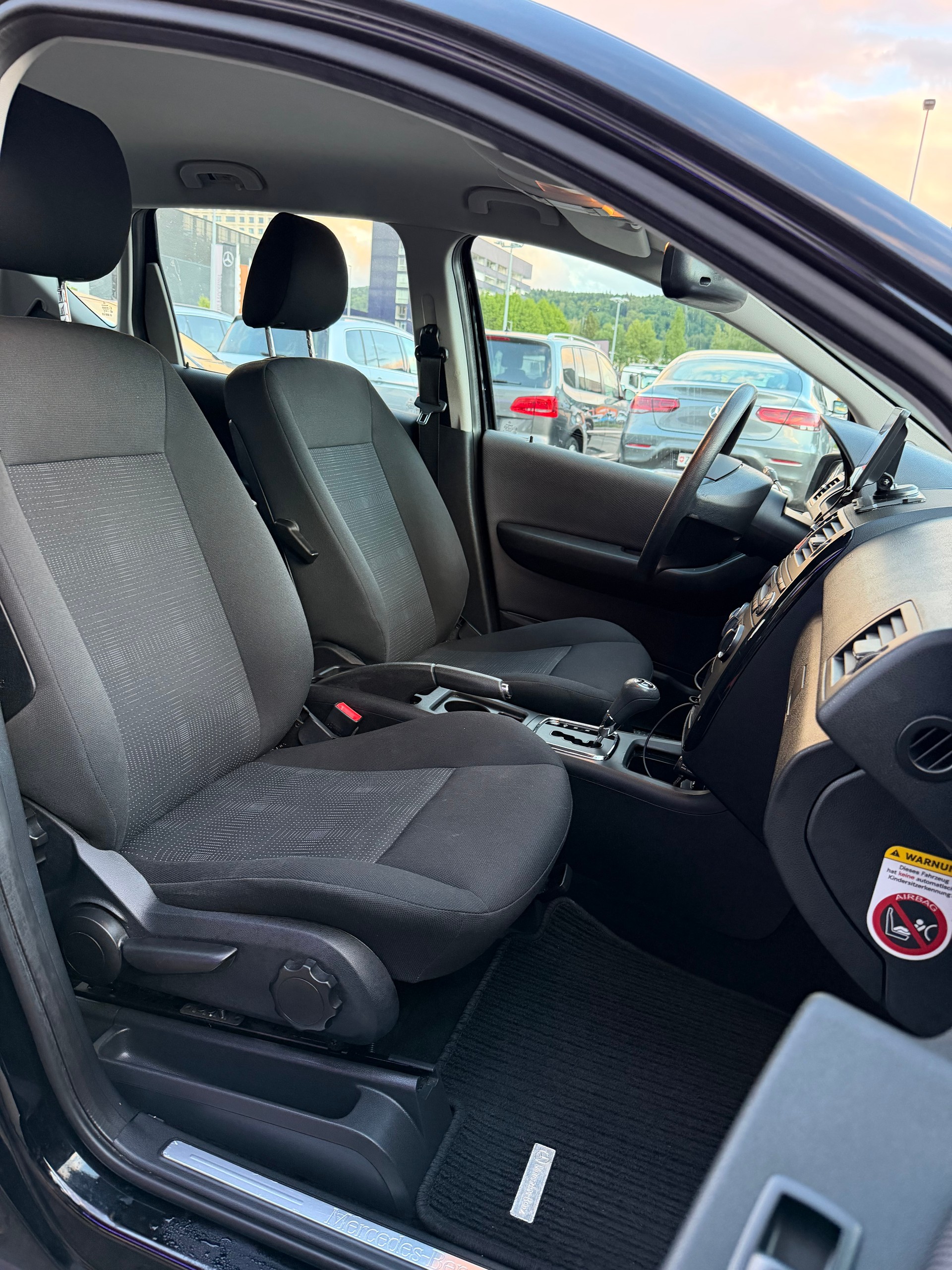 MERCEDES-BENZ A 150 Classic My first star Autotronic-image-15