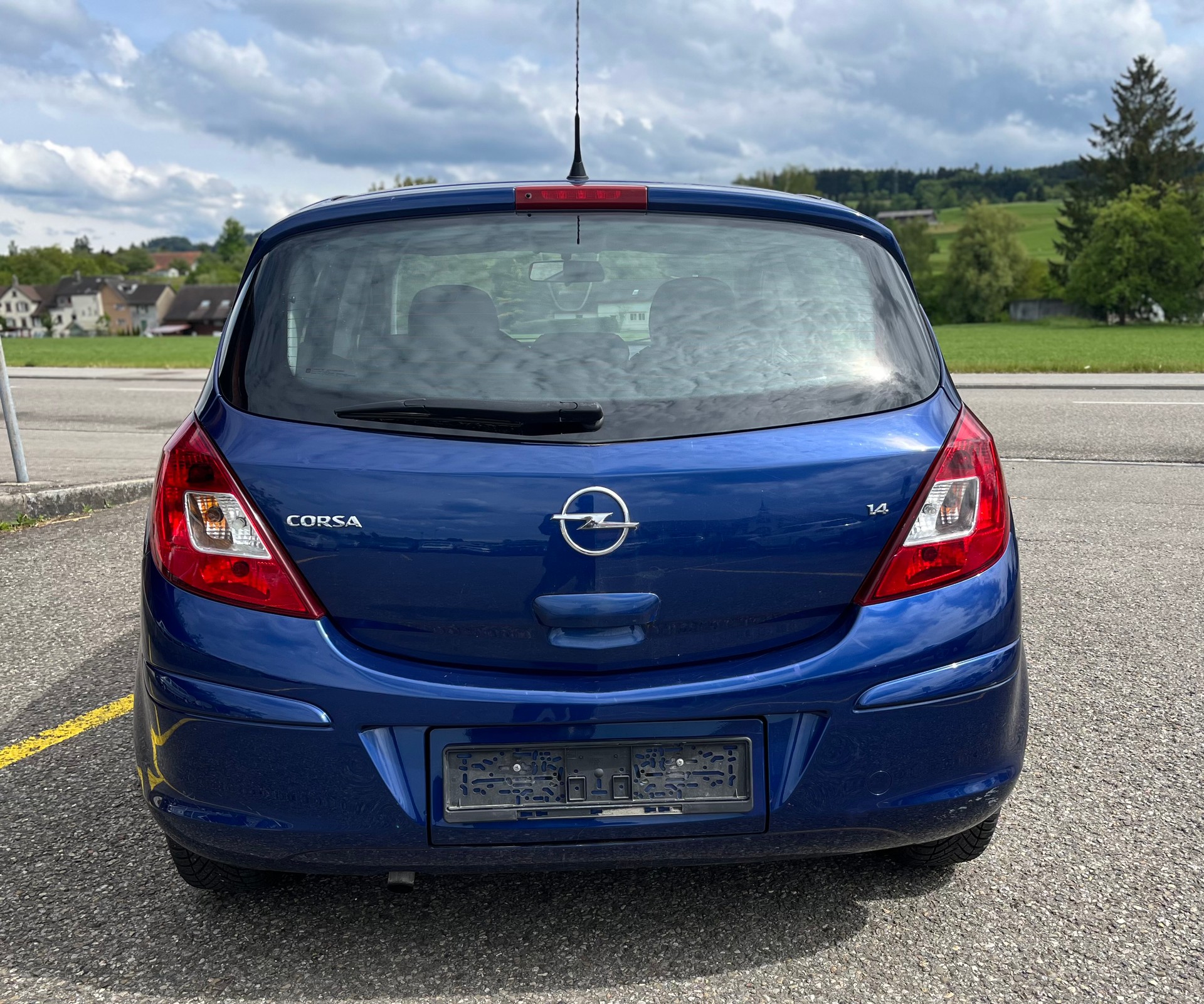 OPEL Corsa 1.4 TP Enjoy-image-3