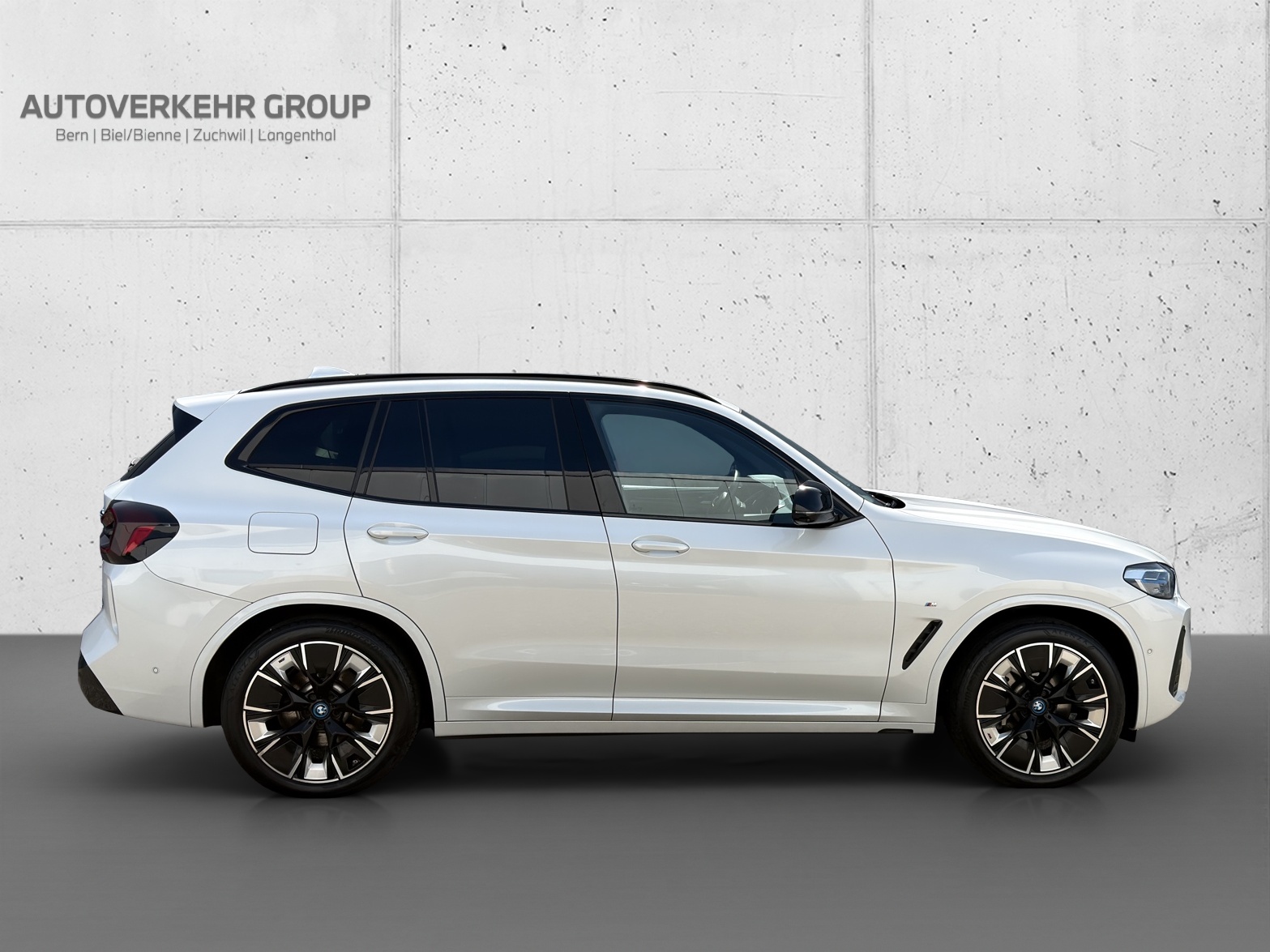 BMW iX3 Impressive-image-6