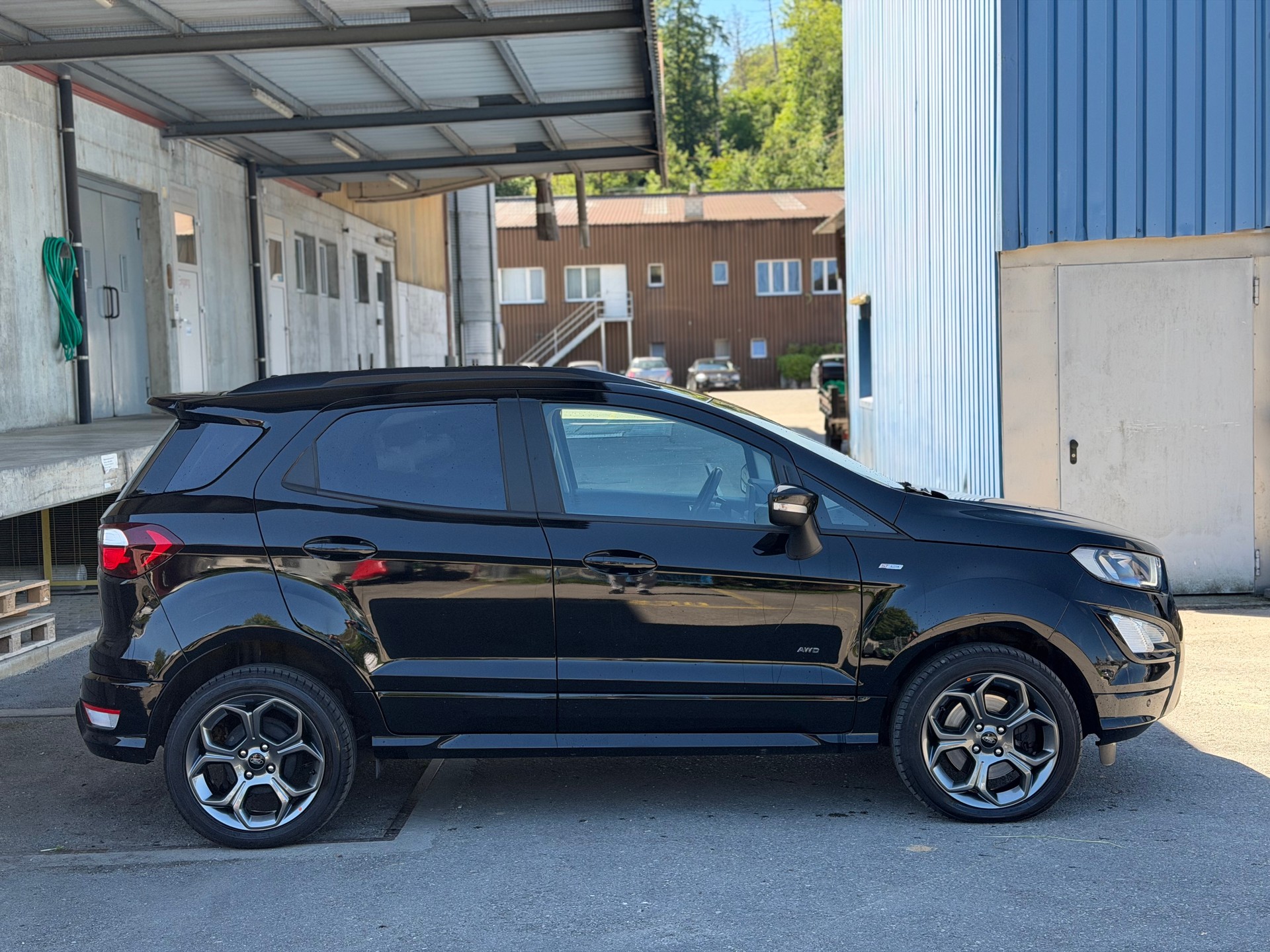 FORD EcoSport 1.5 TDCi ST-Line AWD-image-6