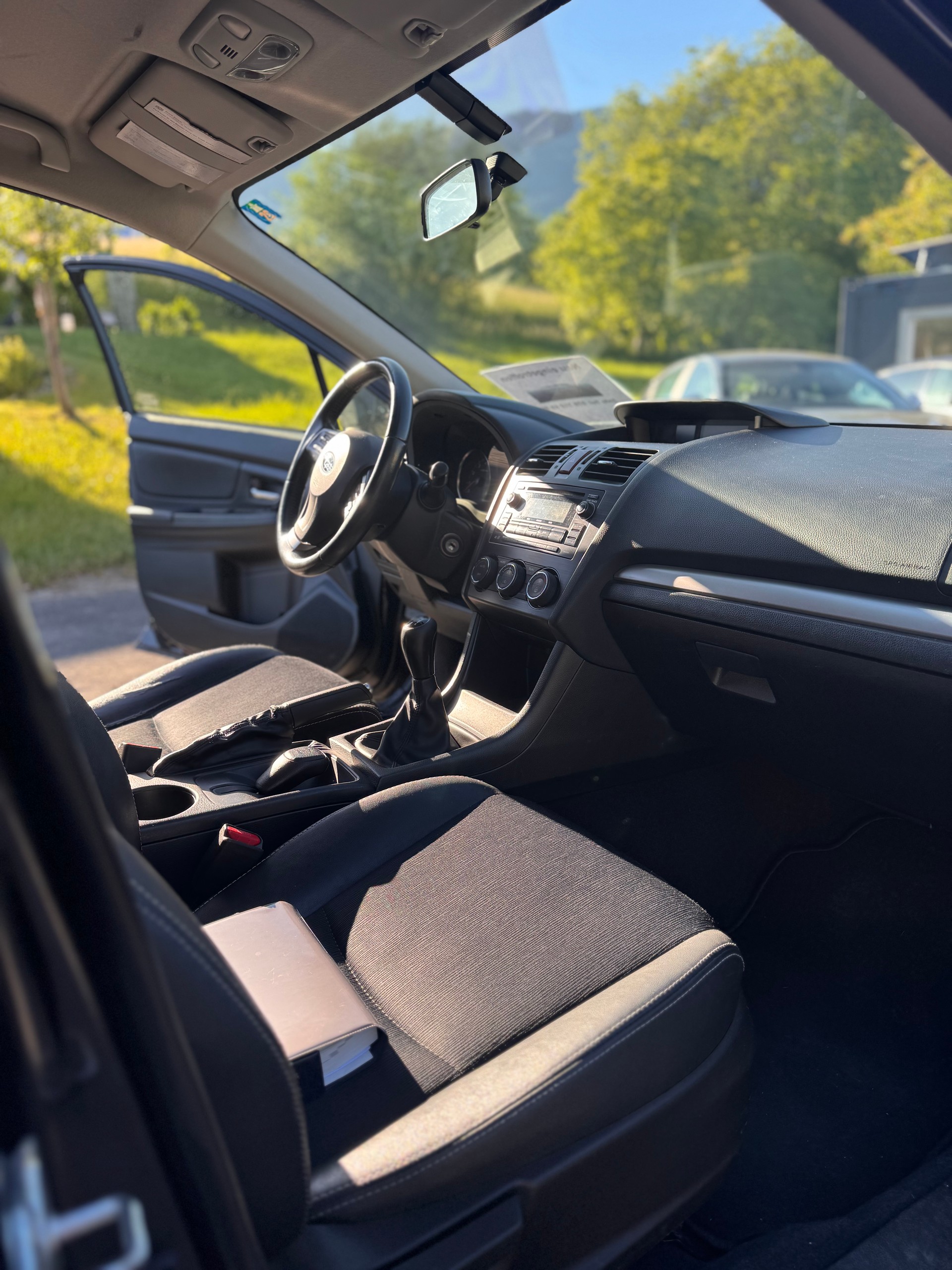 SUBARU Impreza 1.6 Swiss two-image-4