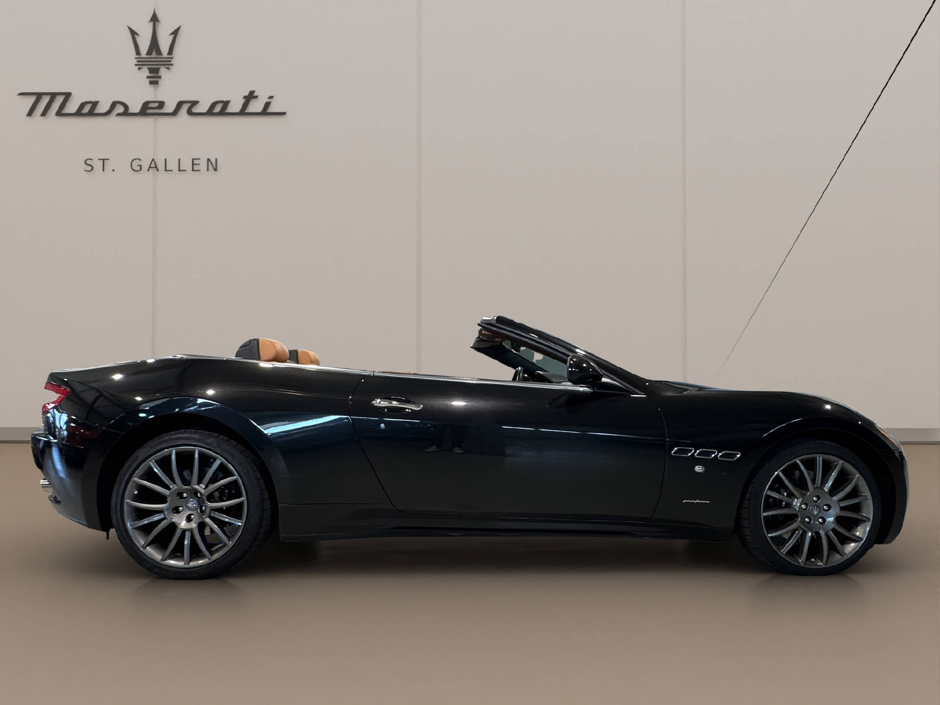 MASERATI Grancabrio 4.7 V8-image-6