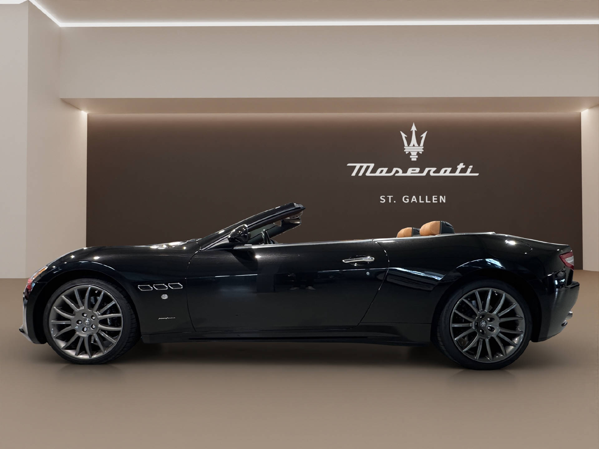 MASERATI Grancabrio 4.7 V8-image-6