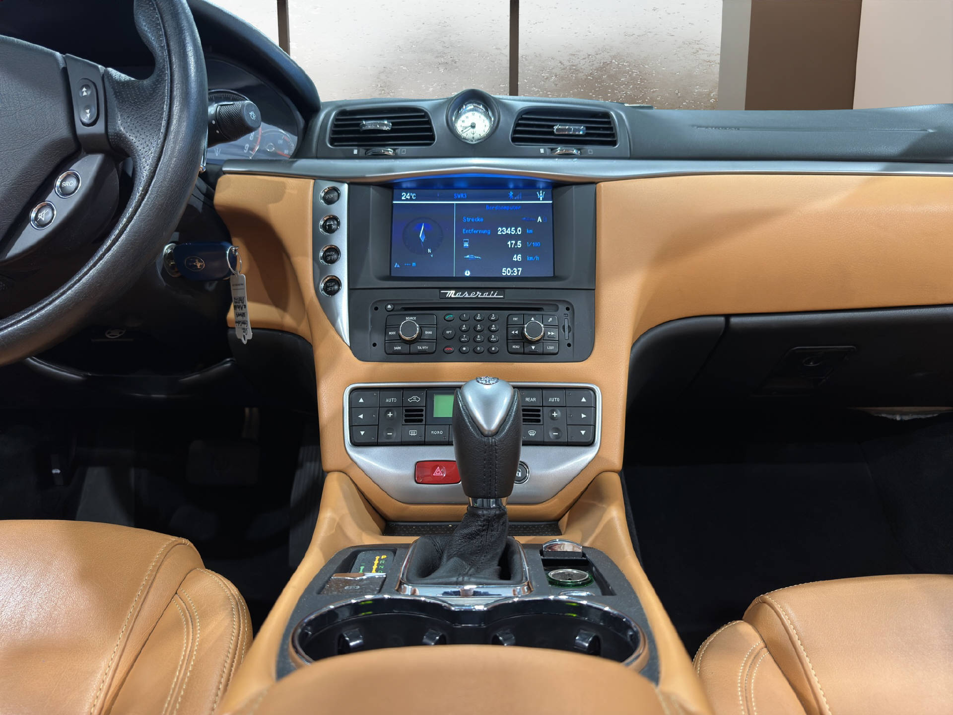 MASERATI Grancabrio 4.7 V8-image-11