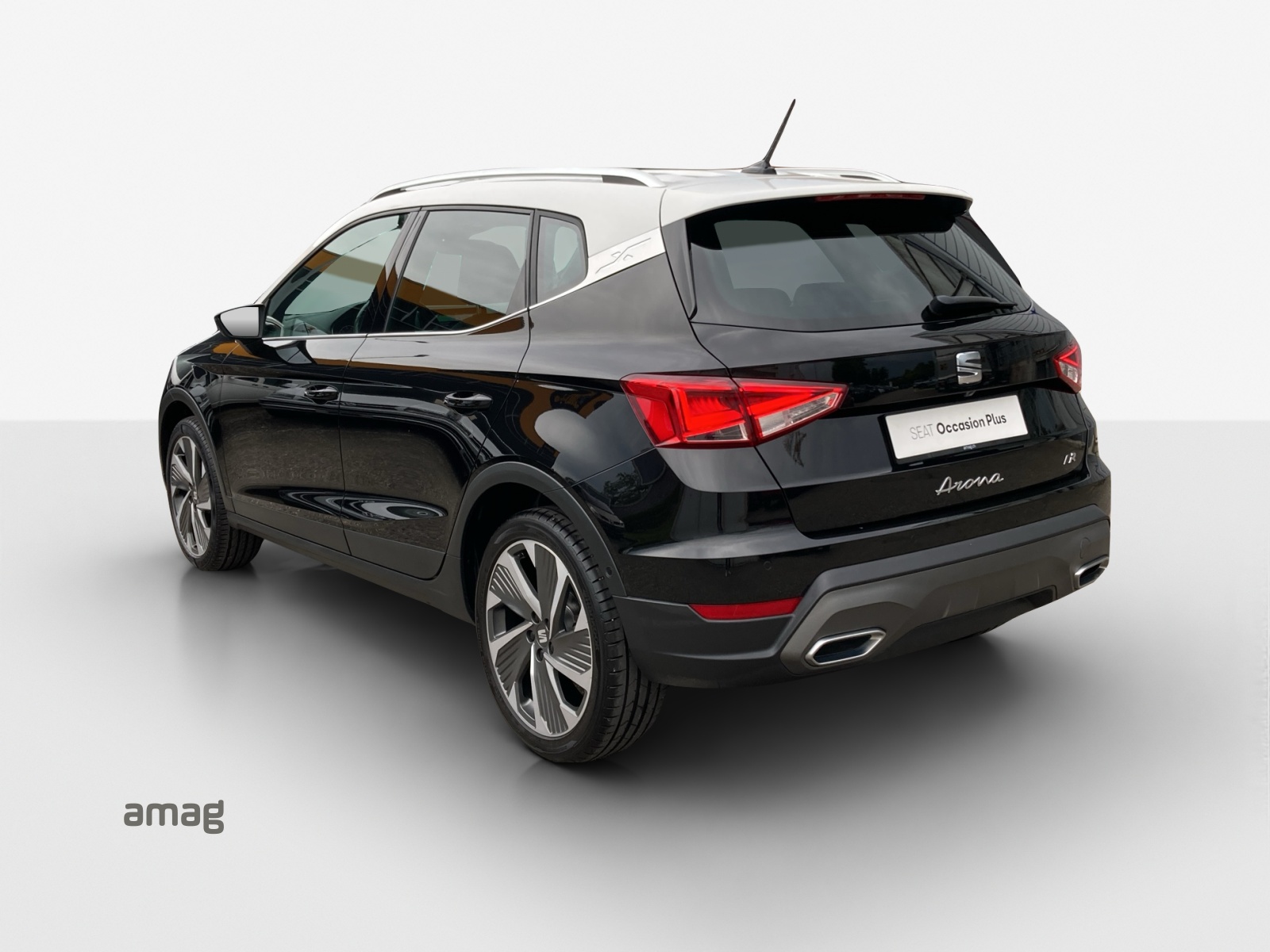 SEAT Arona 1.5 Eco TSI Hola FR DSG-image-2